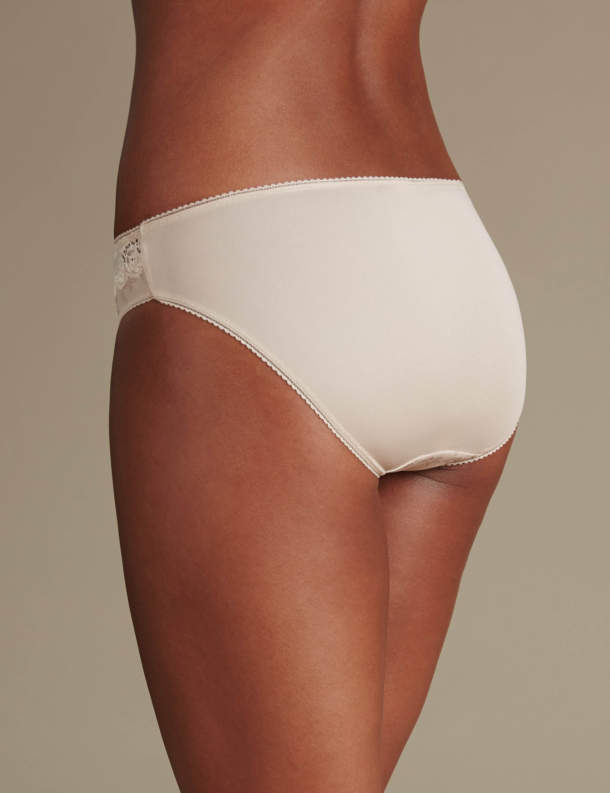 Floral Jacquard Set with Underwired Full Cup DD-H 6 of 6