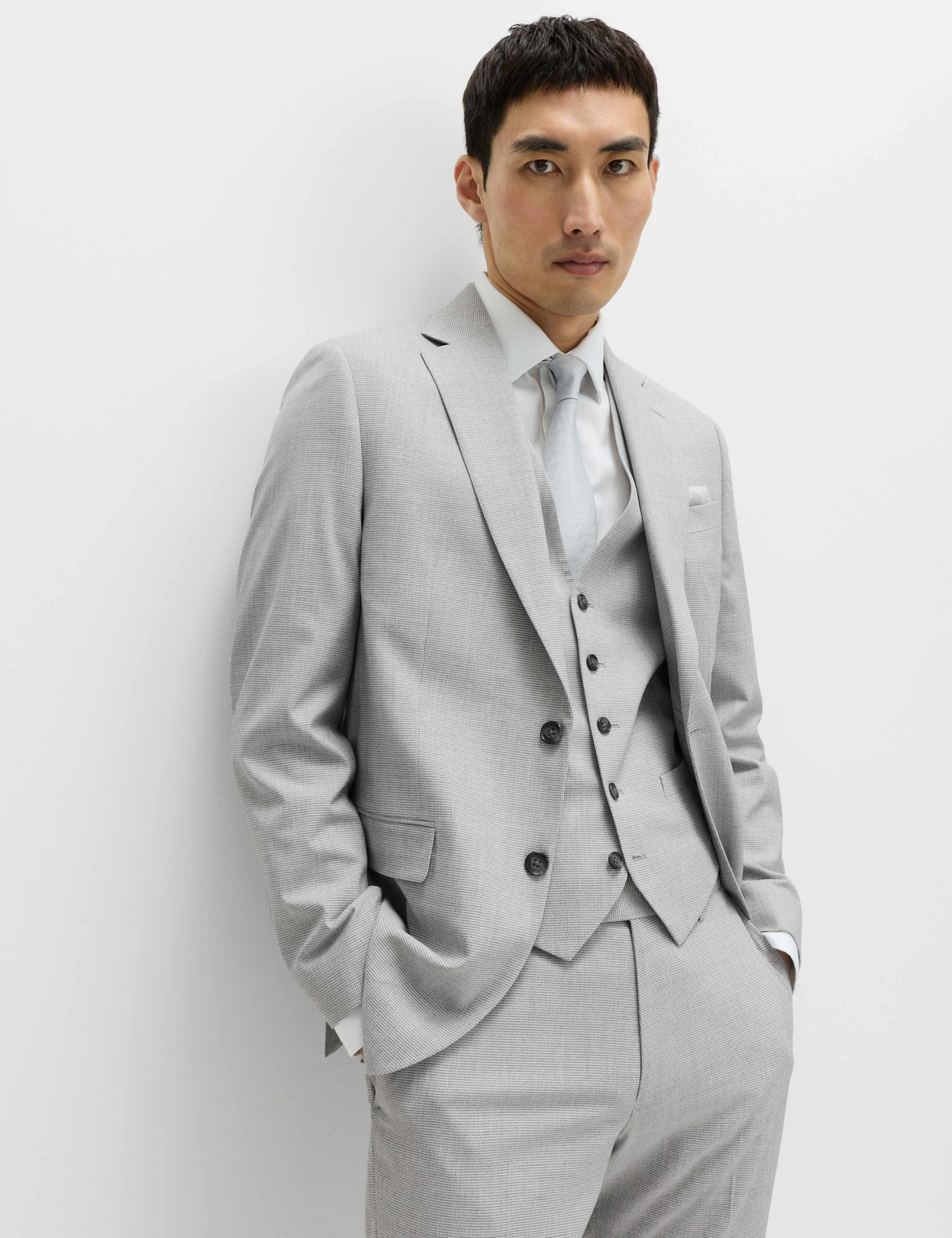 3 Piece Tailored Fit Stretch Suit