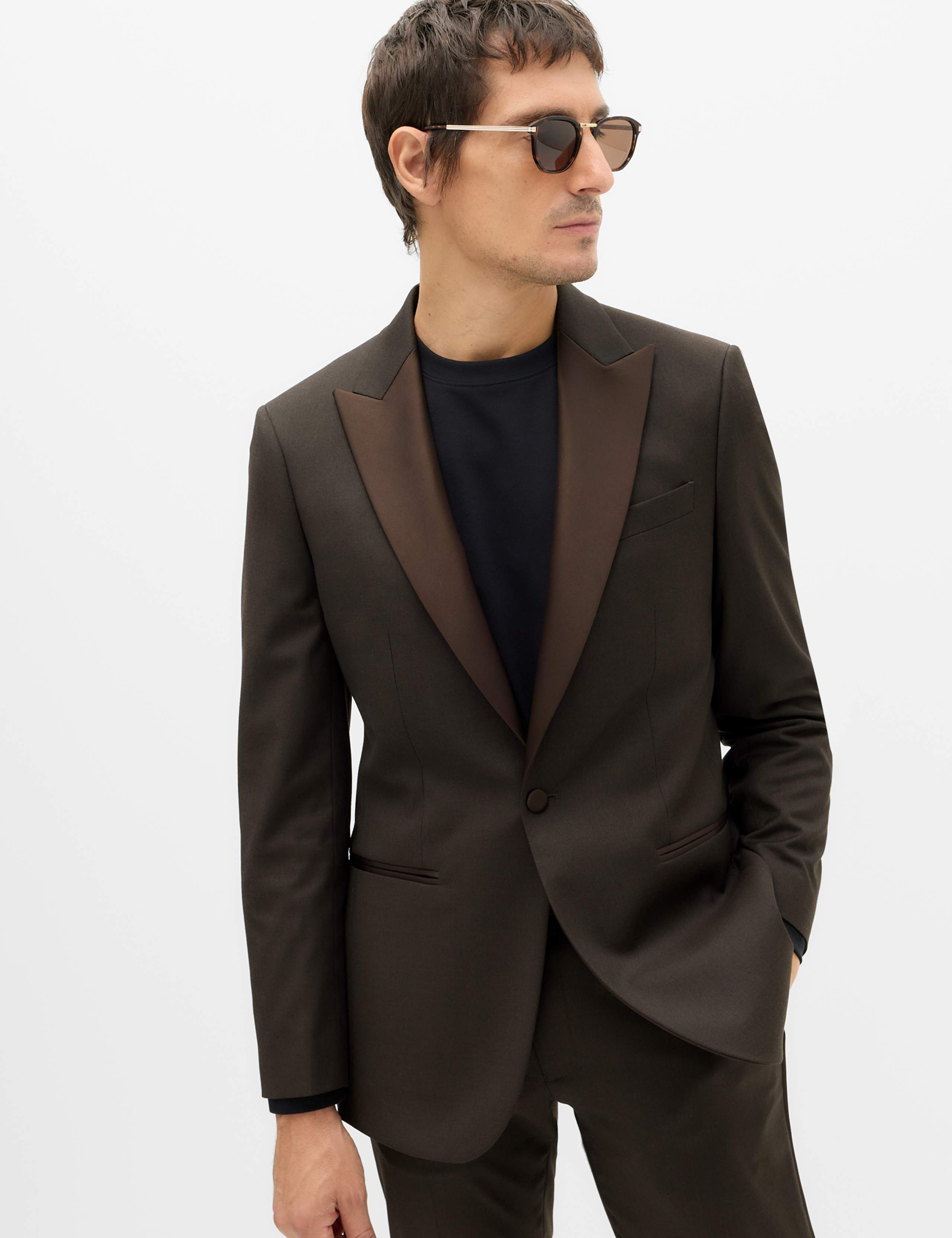2 Piece Tailored Fit Stretch Tux Suit