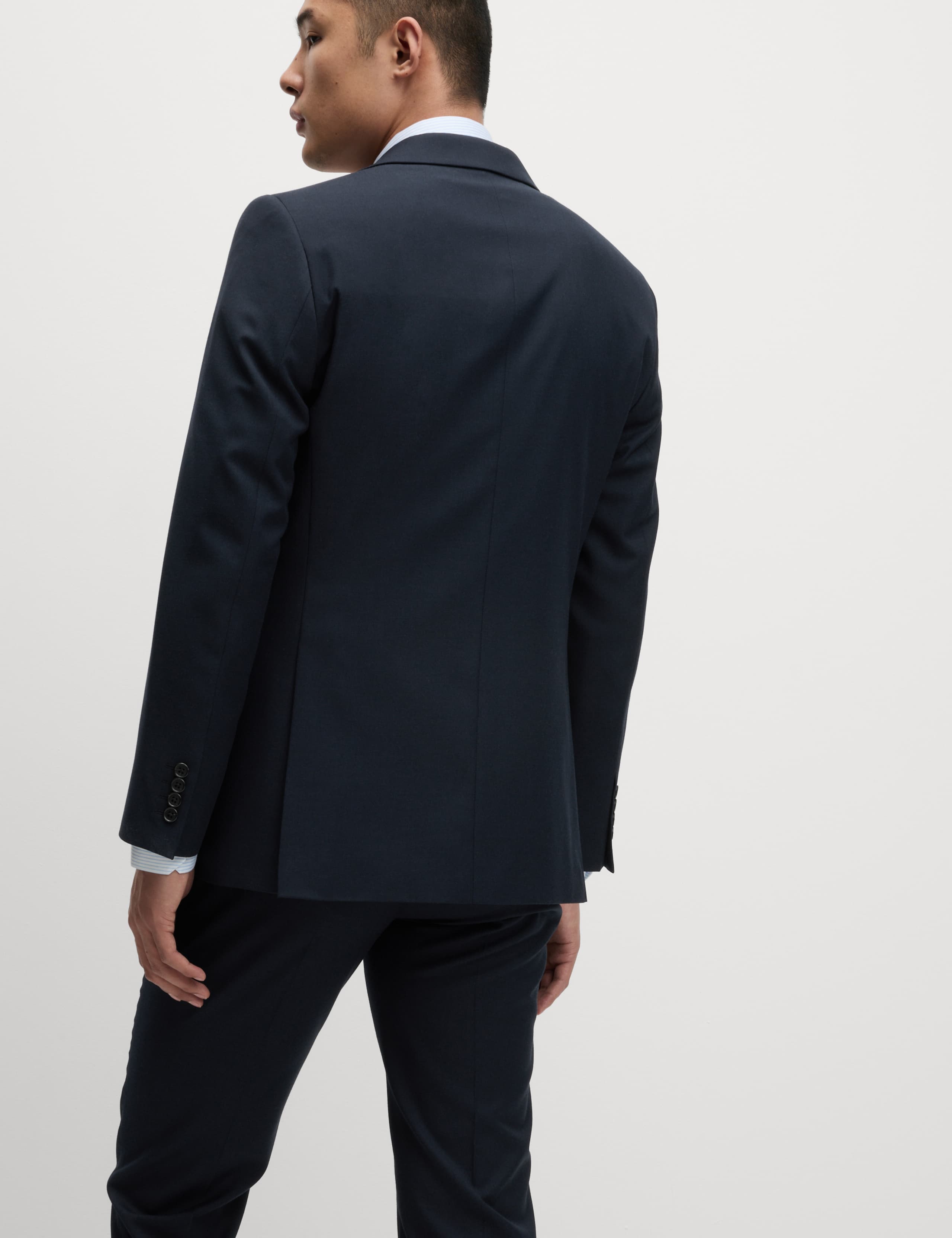 Tailored Fit Stretch Suit 2 of 6