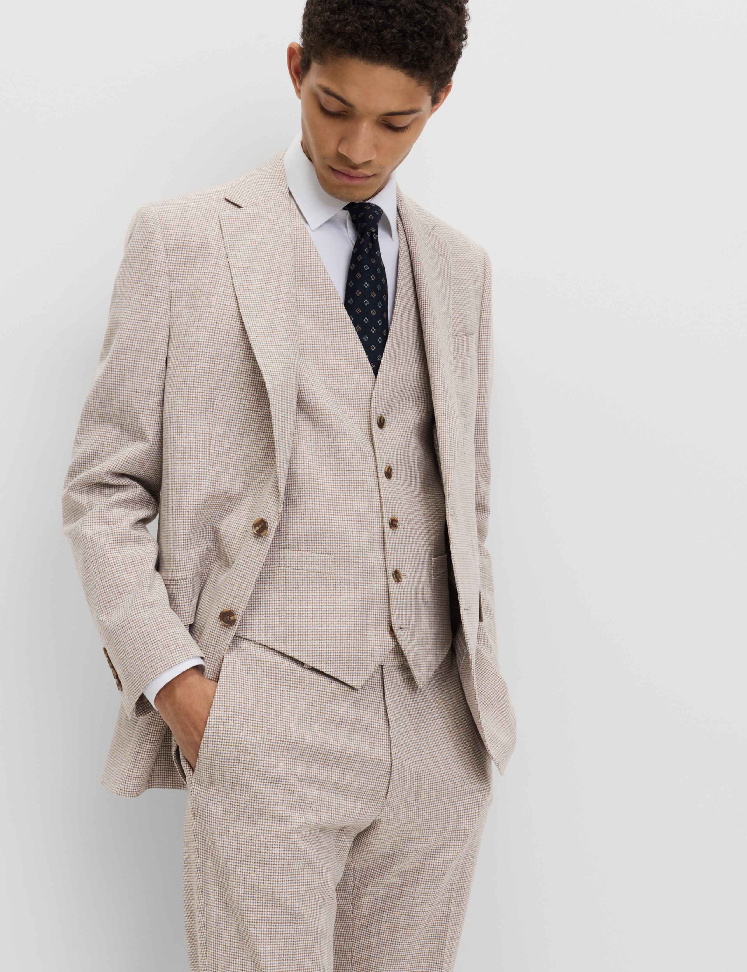 Tailored Fit Grid Check Suit