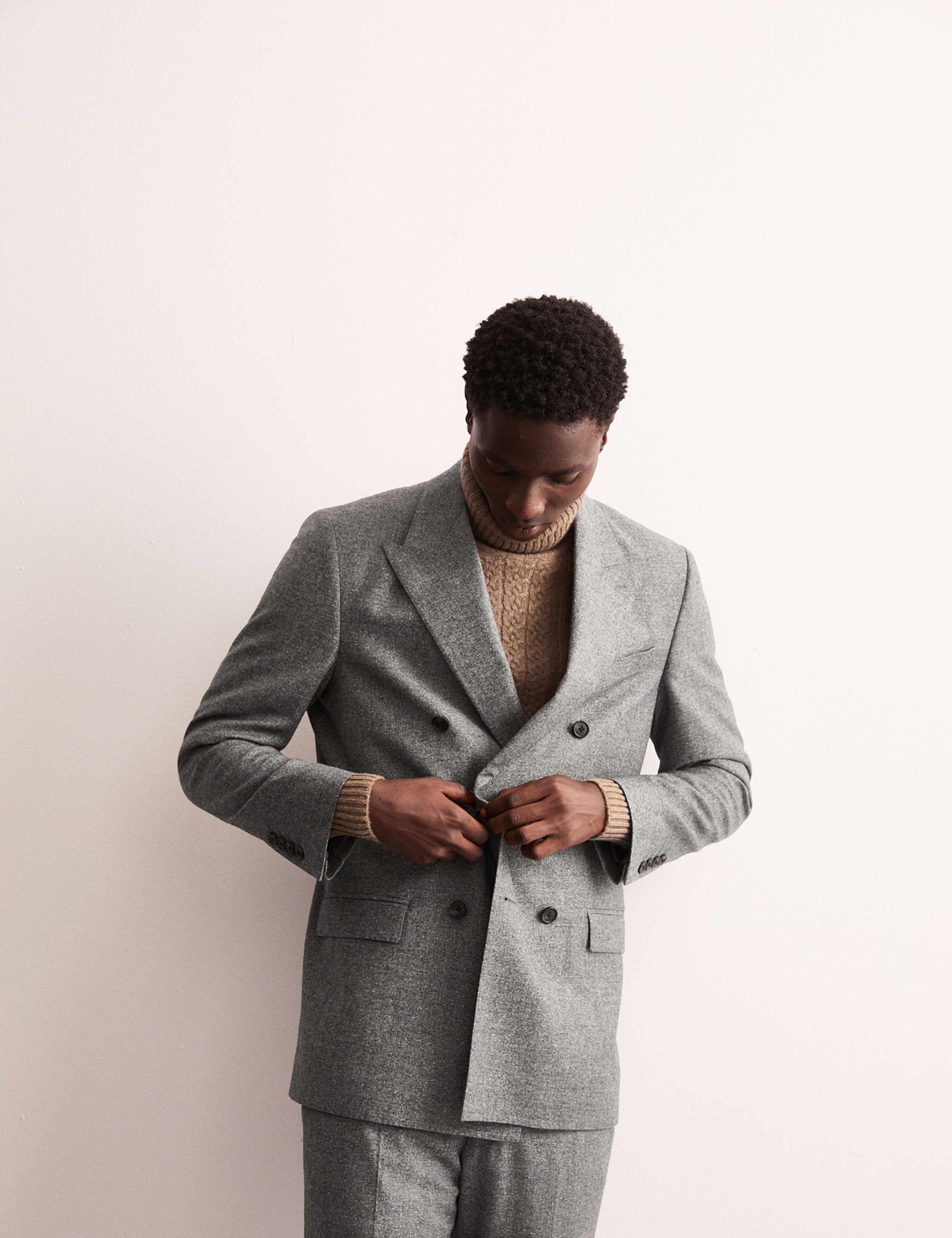 Tailored Fit Italian Wool Rich Suit 1 of 7