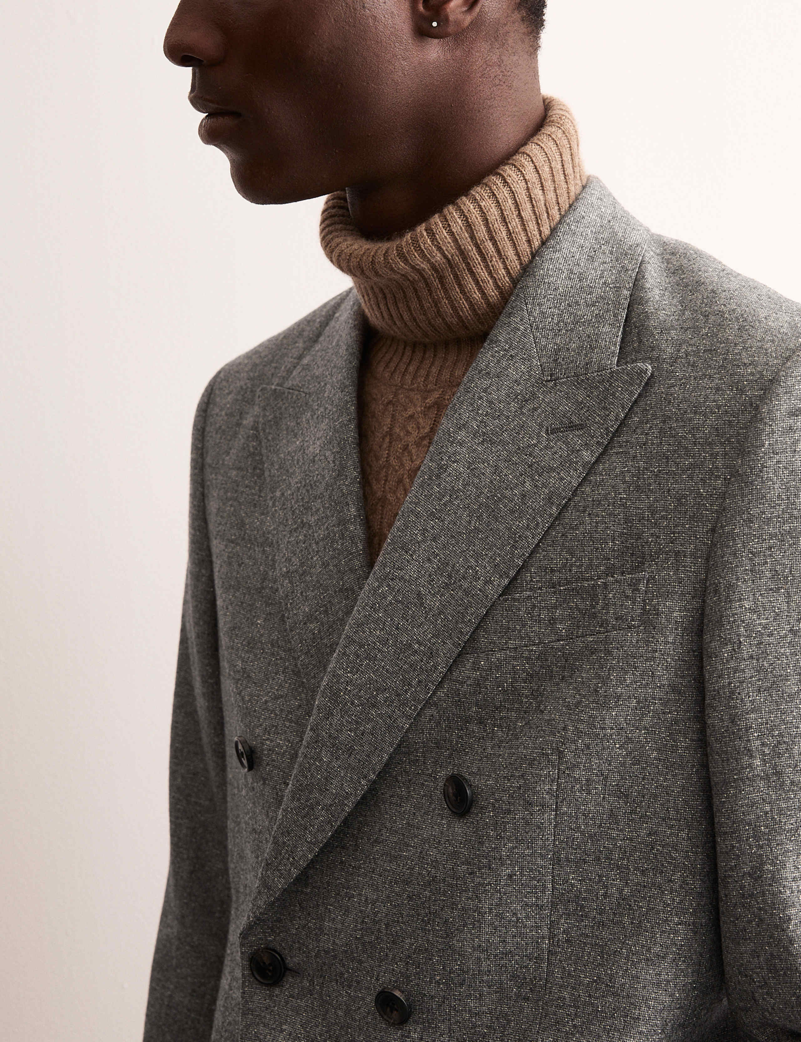 Tailored Fit Italian Wool Rich Suit 2 of 7