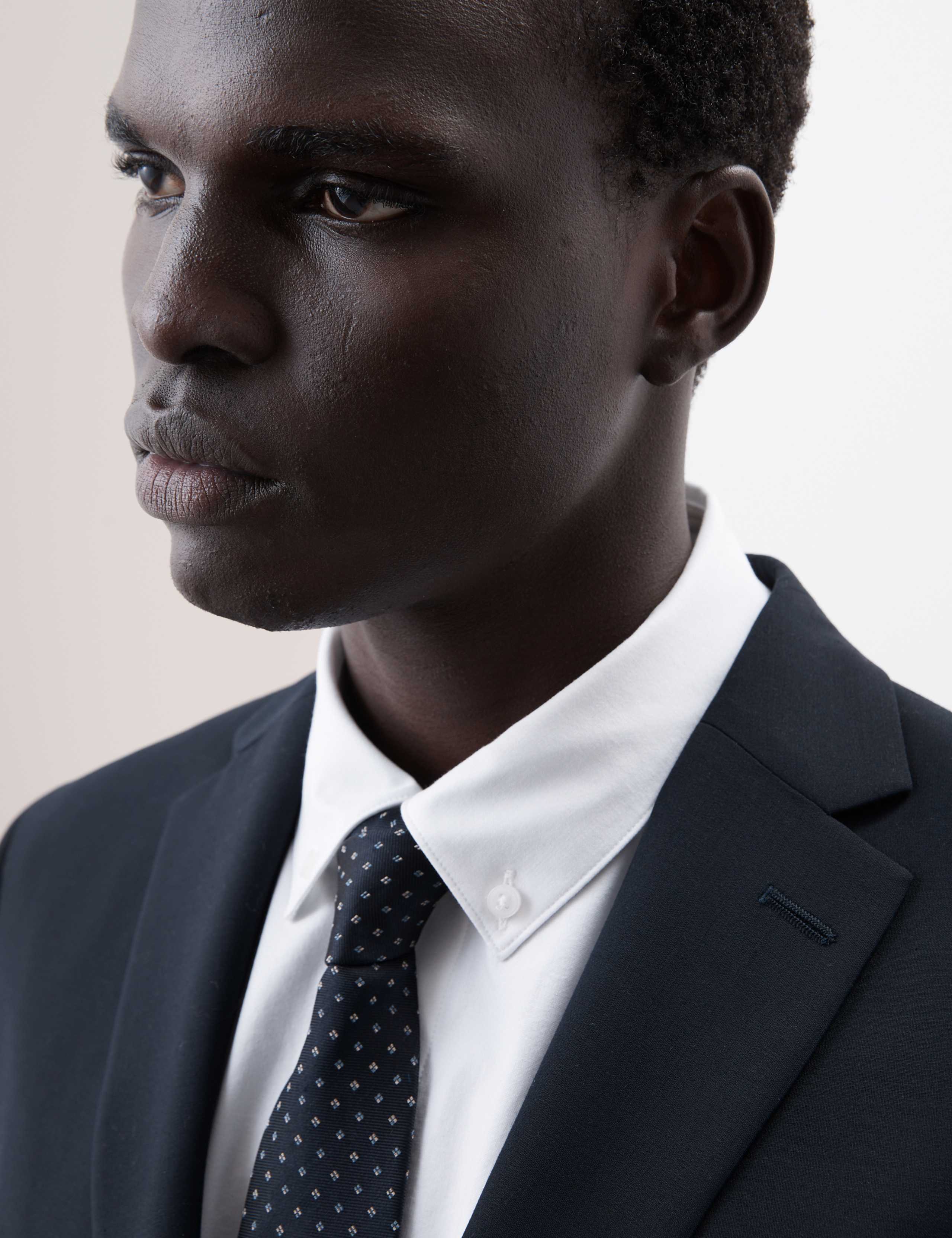 Tailored Fit Performance Suit 6 of 6