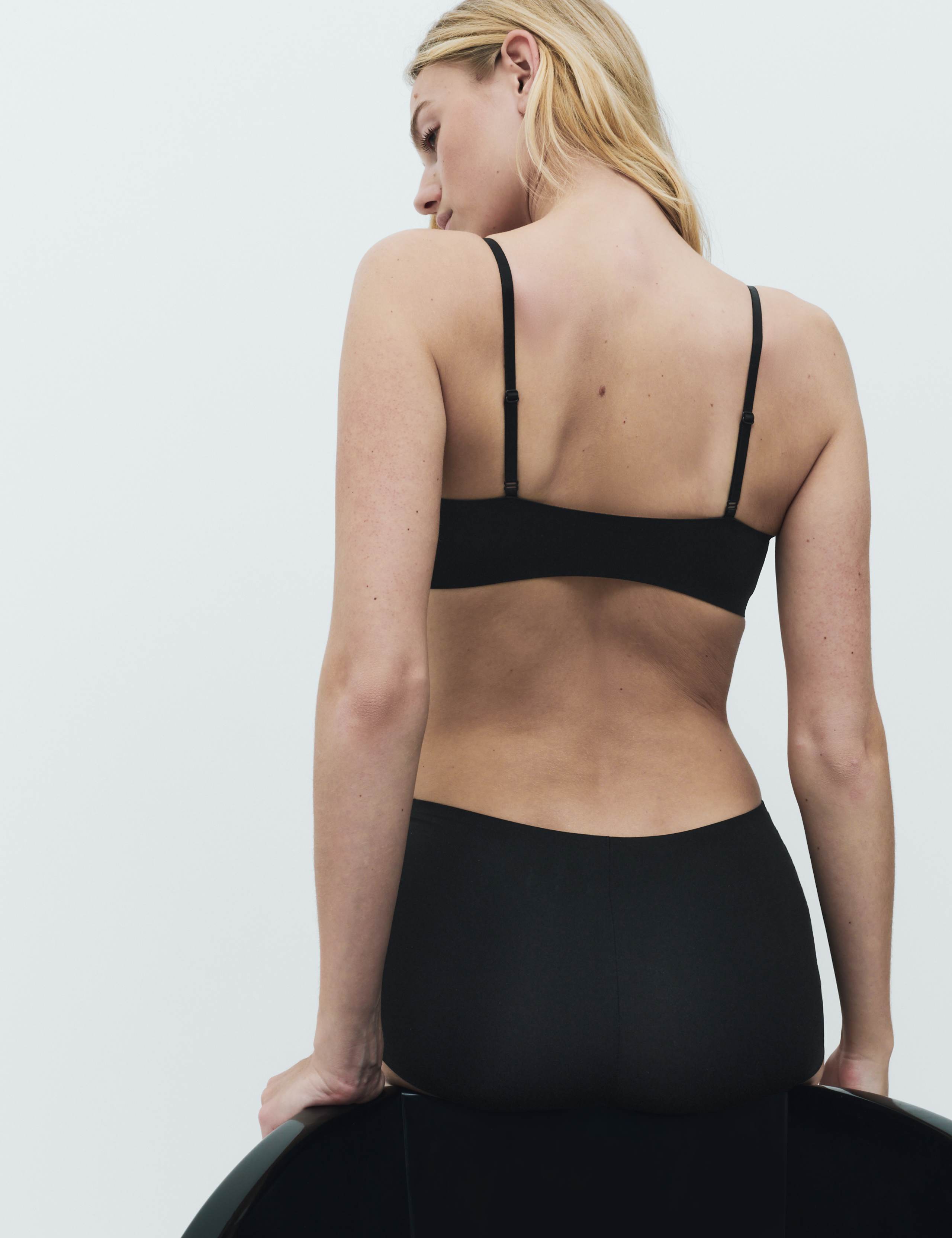 Body Invisibles™ Non Wired Micro Crop Top Set A-E 4 of 6
