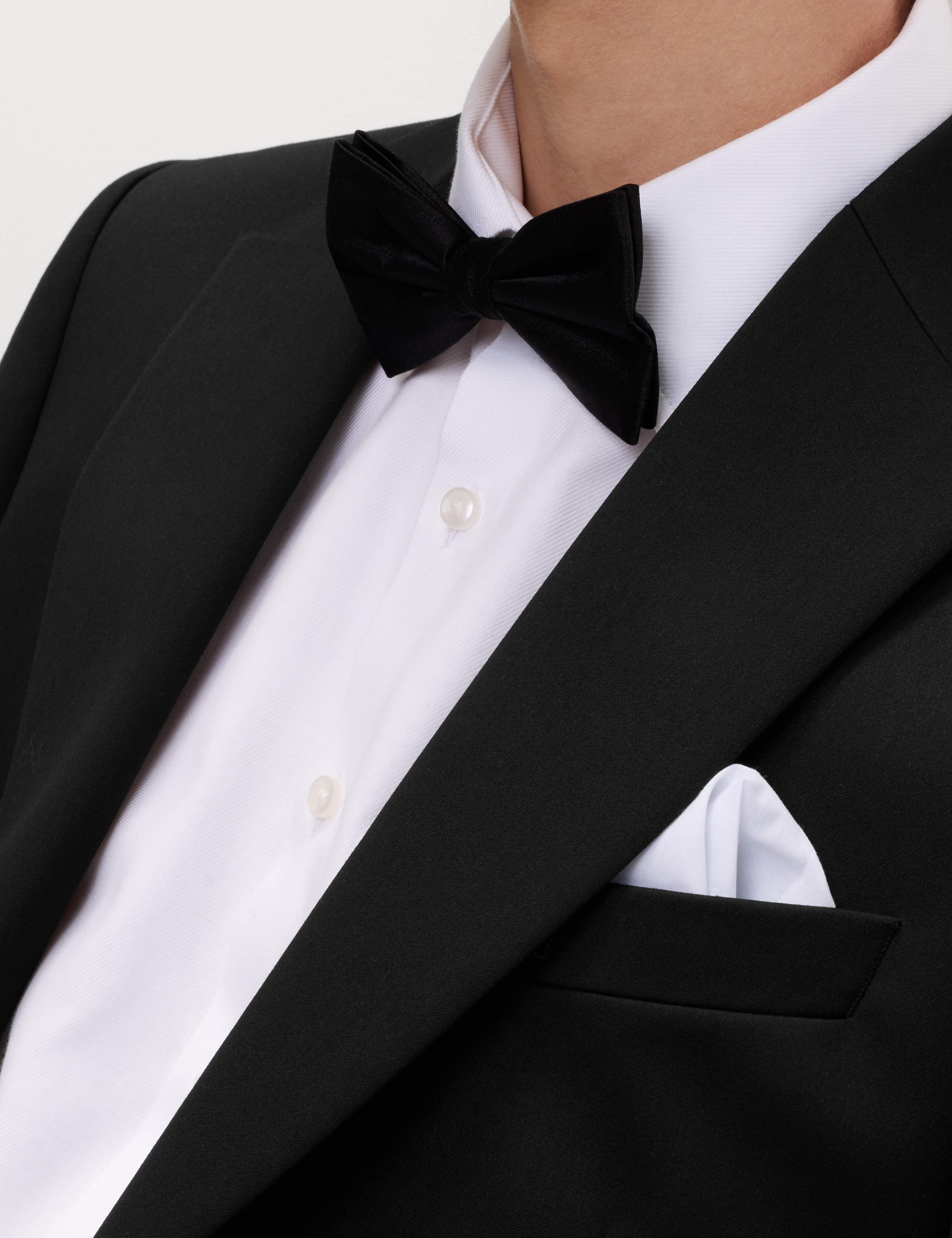 Tailored Fit Sateen Stretch Tuxedo Suit 2 of 3