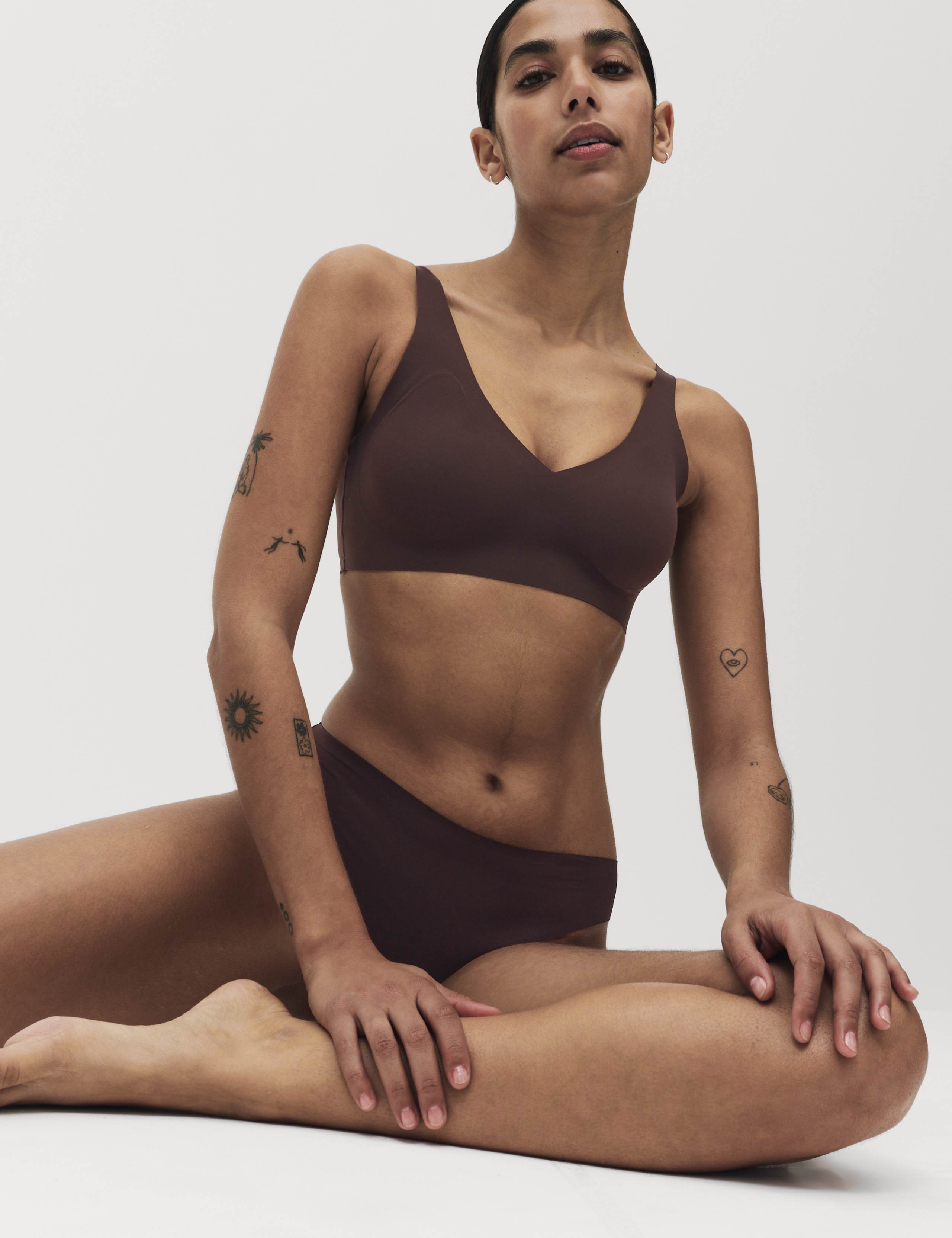 Body Invisibles™ Non Wired Crop Top Set A-E