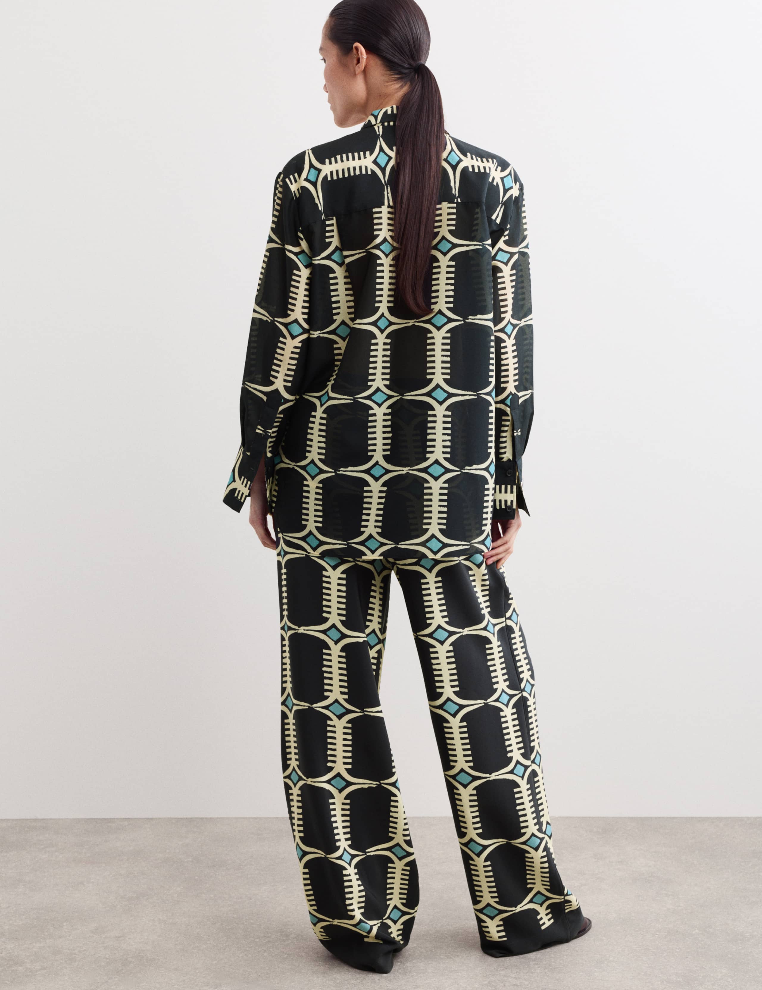 Silk Blend Geometric Shirt & Trouser Set 2 of 6
