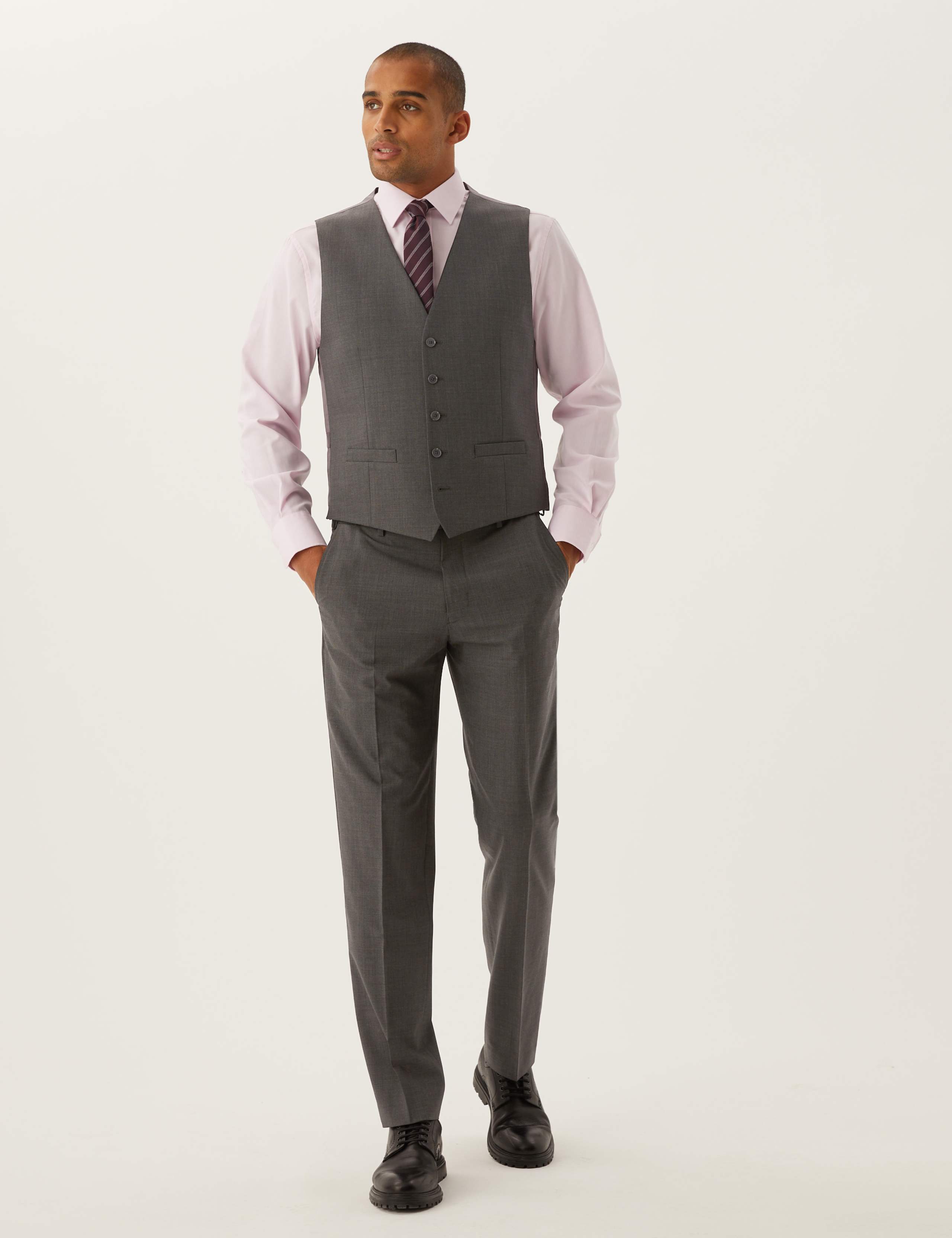The Ultimate Regular Fit Suit 1 of 9