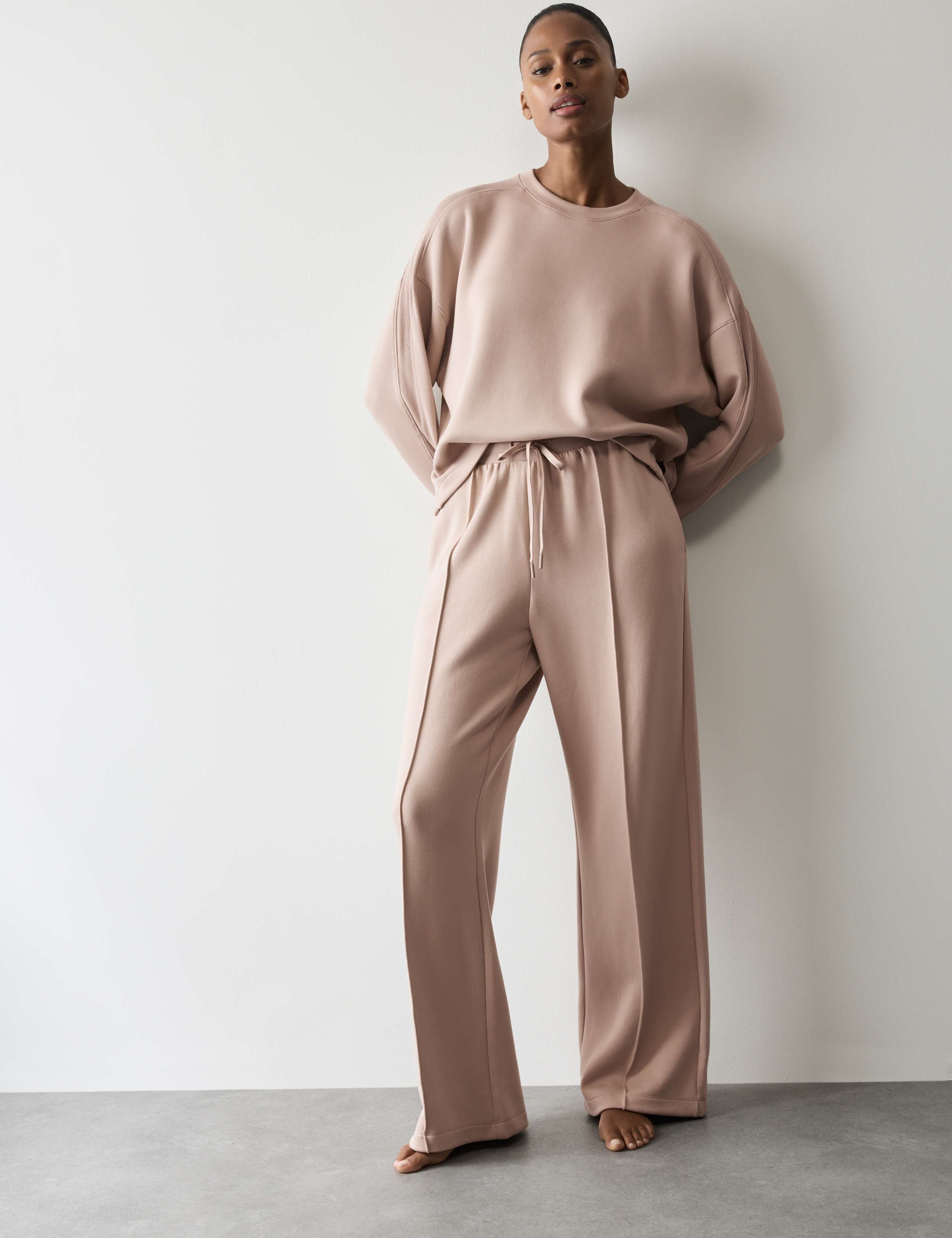 Scuba Lounge Sweatshirt & Pant Set