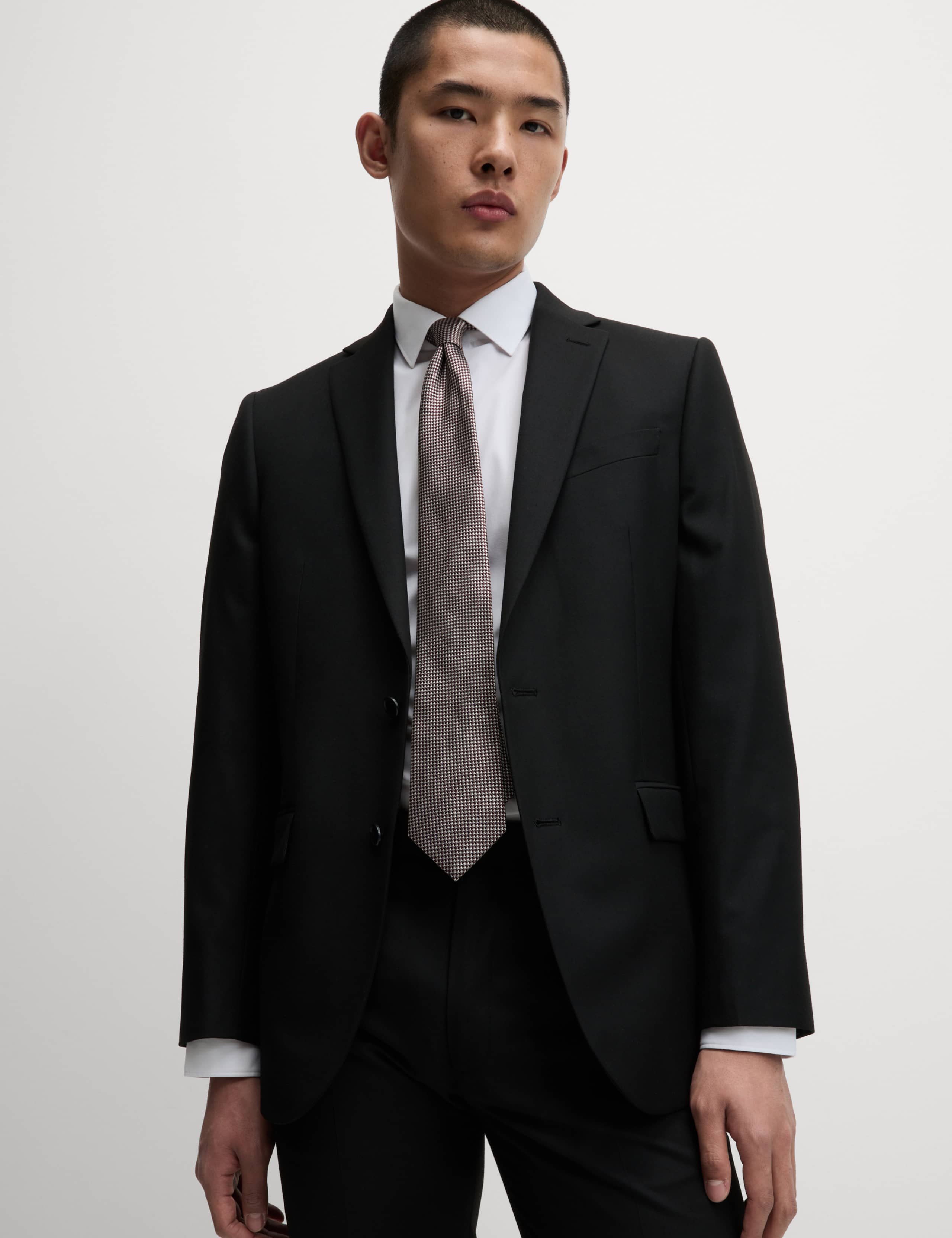 Tailored Fit Stretch Suit