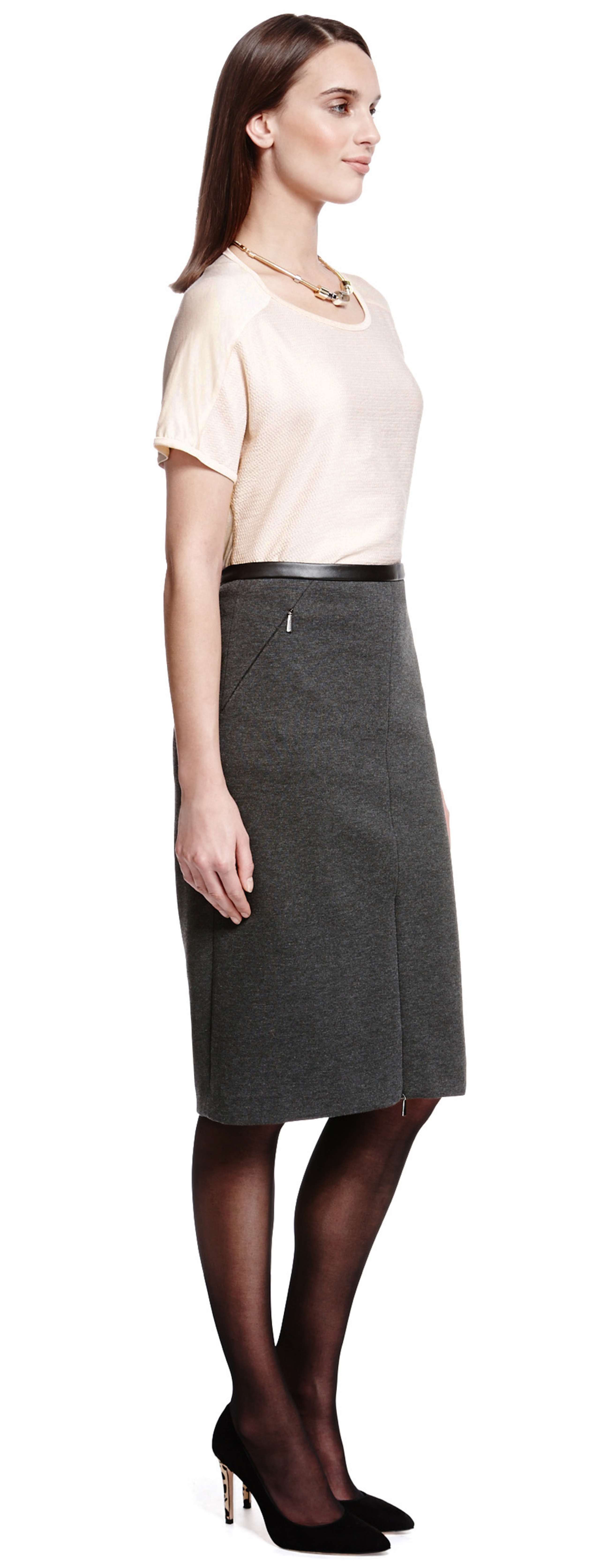 Shop this outfit 1 of 3