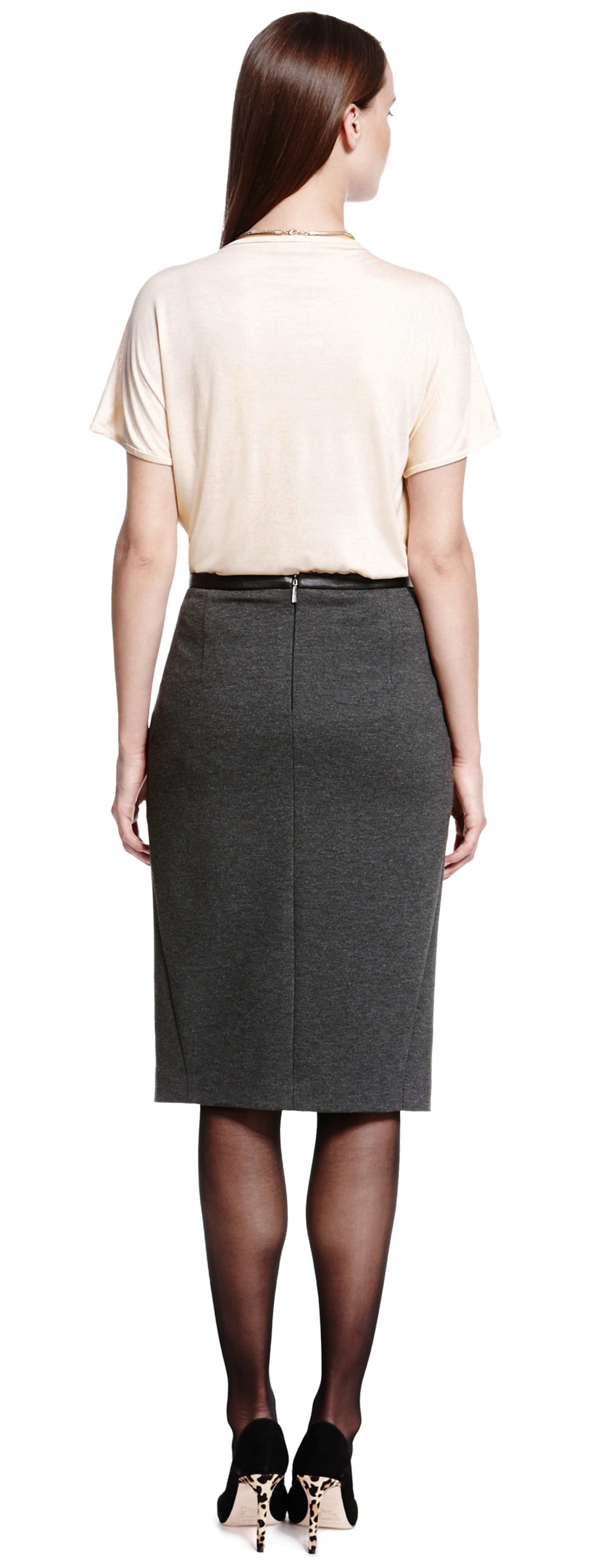 Shop this outfit 2 of 3