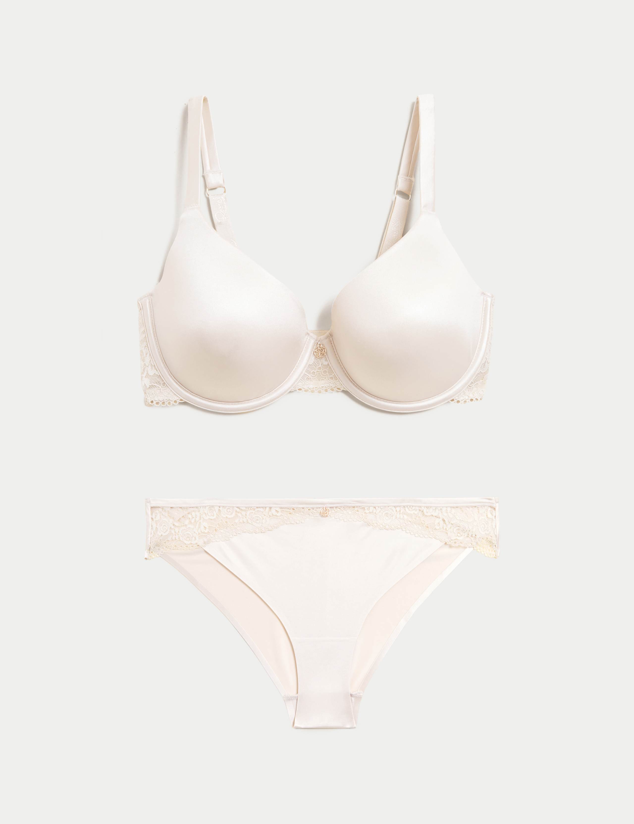 Smoothing Wired Full Cup Bra Set A-E 1 of 6
