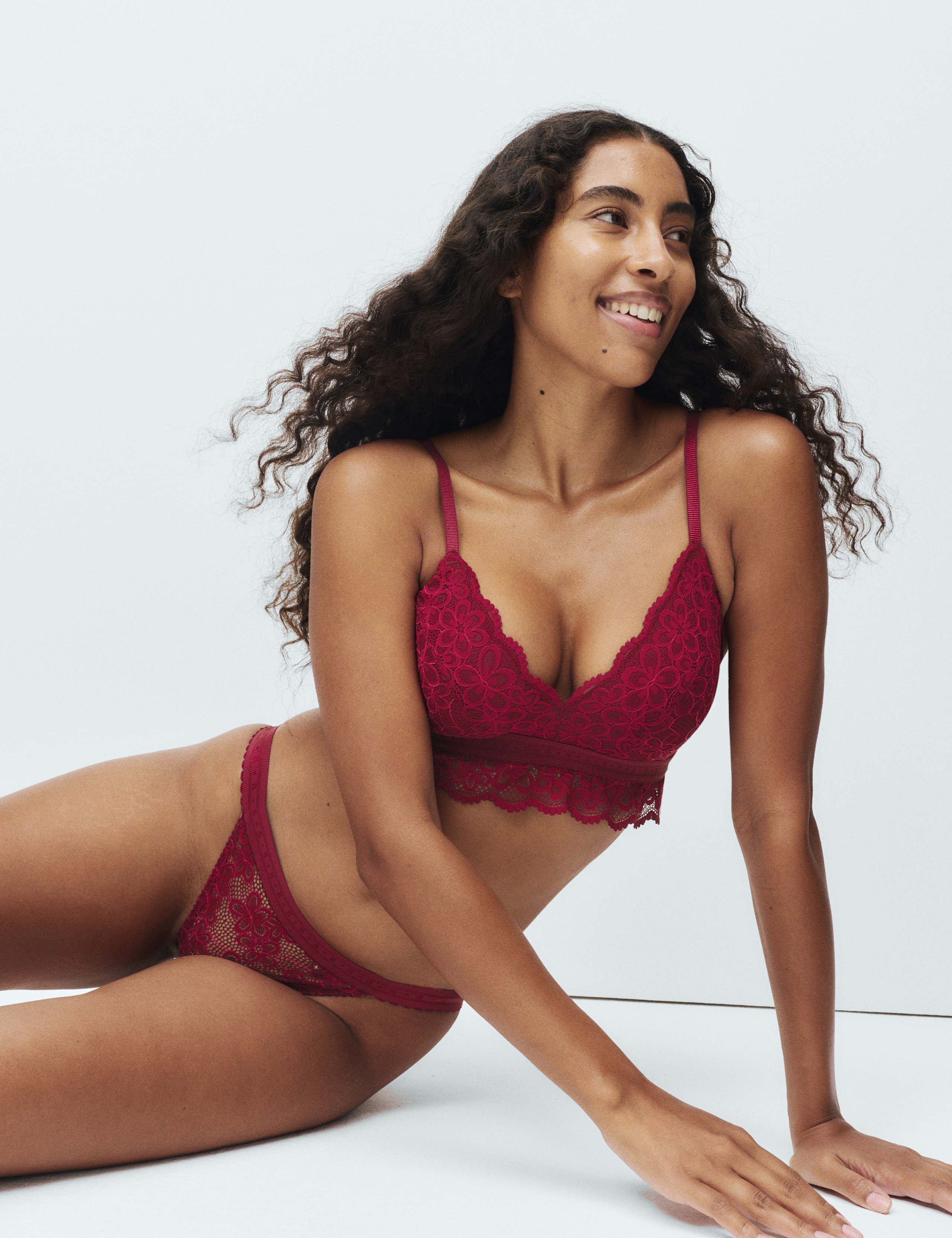 Cleo Lace Non Wired Bralette Set A-E