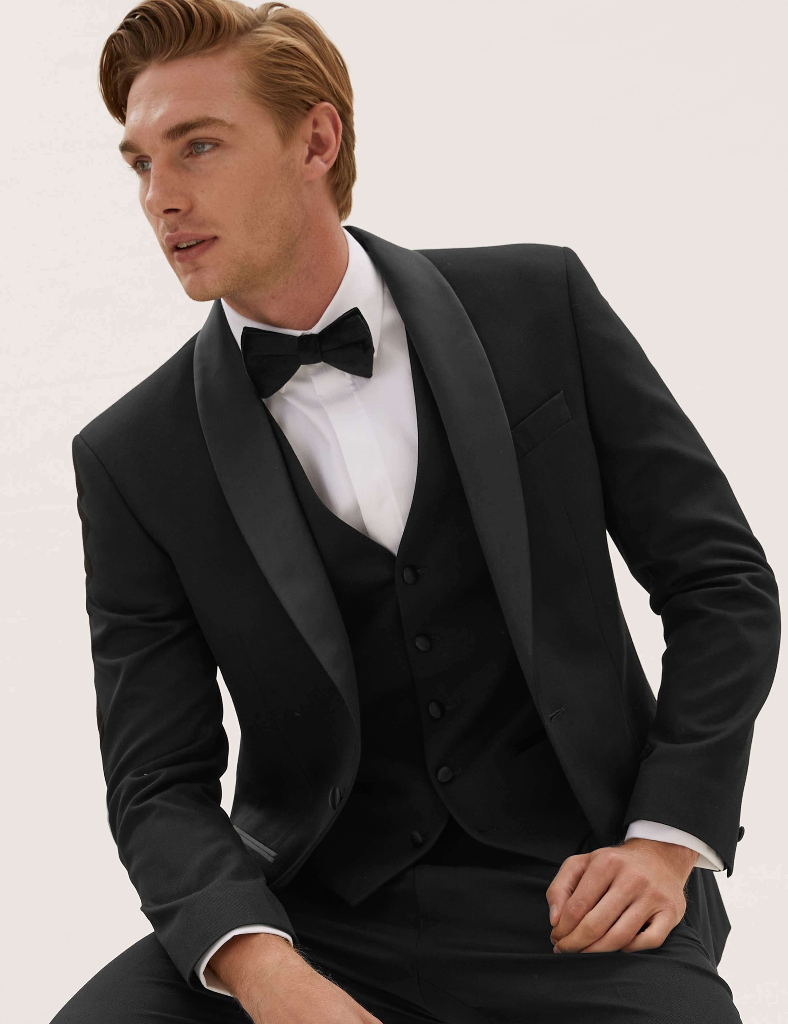 Regular Fit 3 Piece Suit 4 of 6