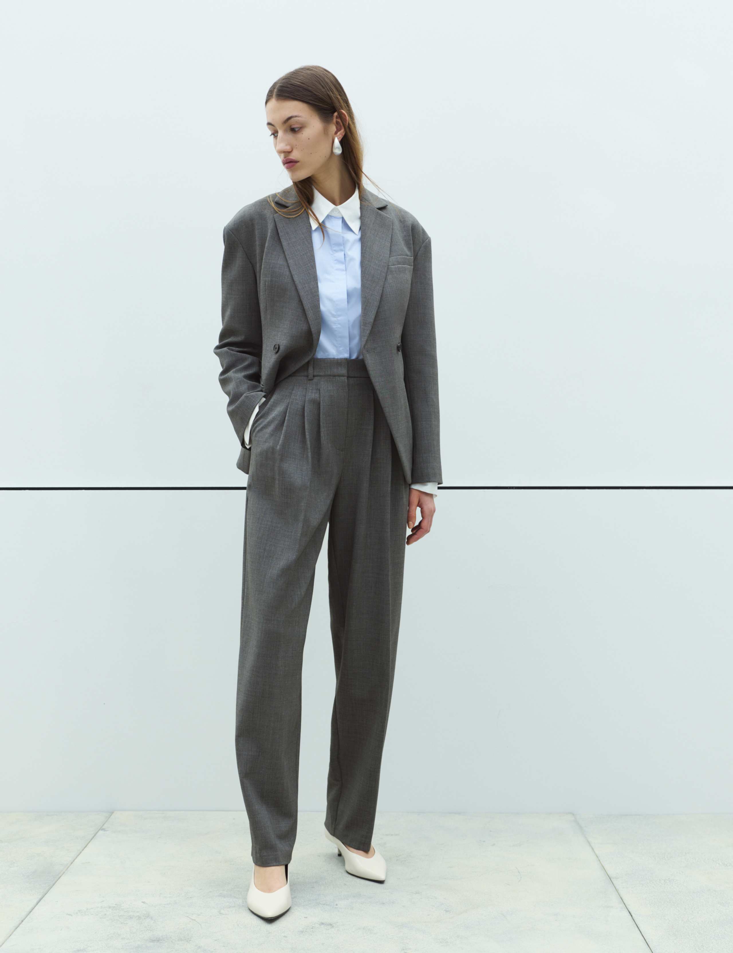 Blazer & Trouser Set 5 of 6