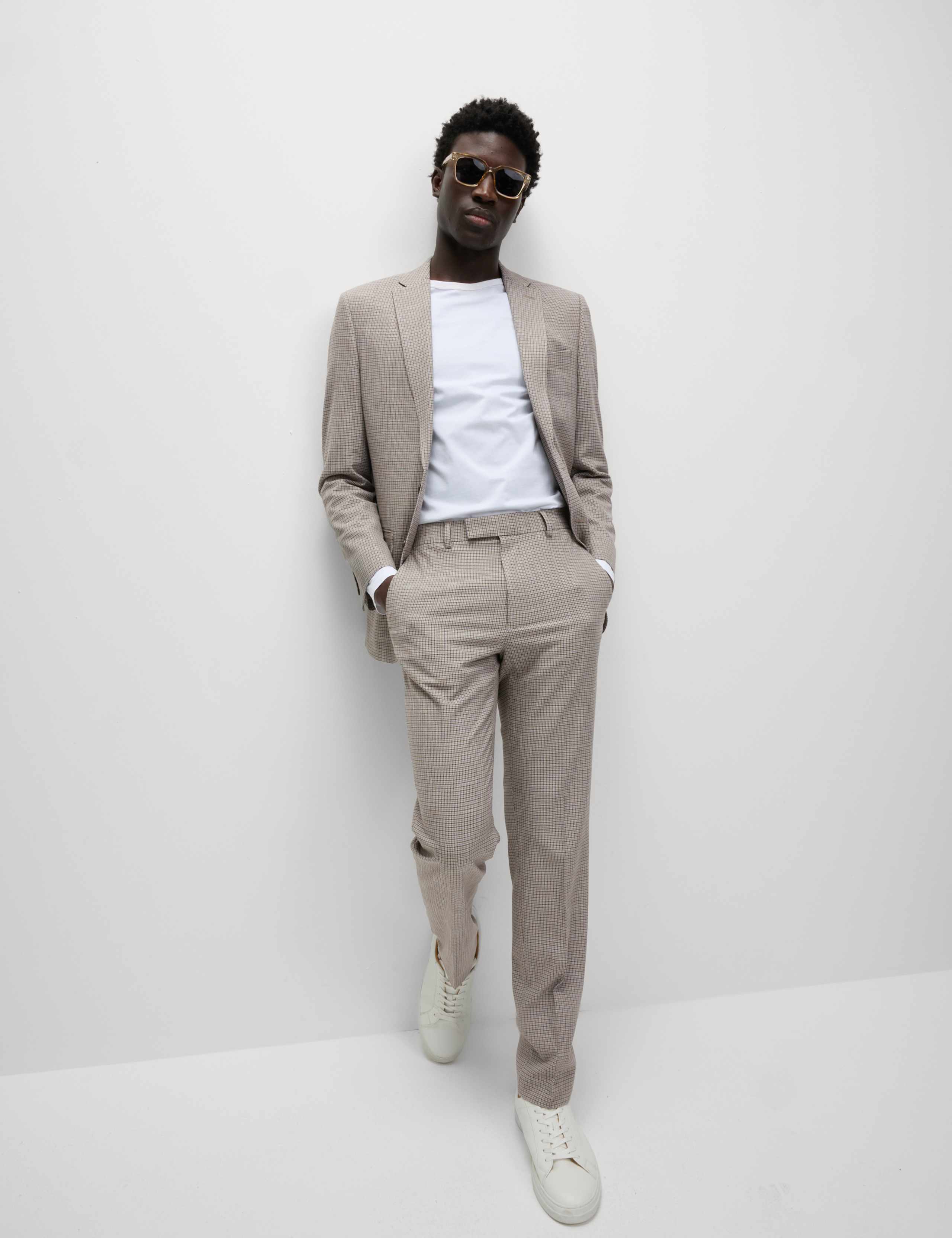 Tailored Fit Grid Check Suit 1 of 5