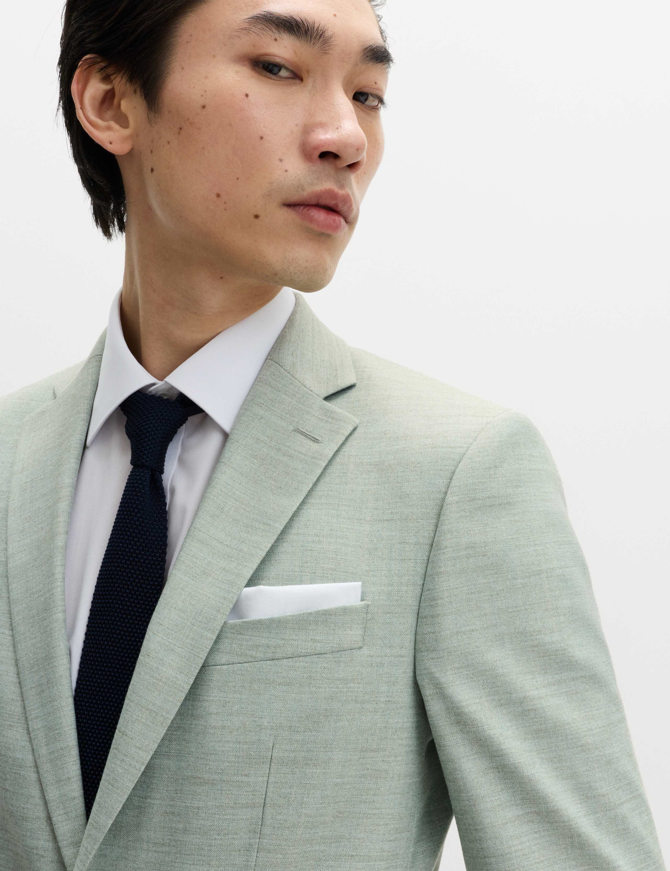 2 Piece Slim Fit Textured Stretch Suit 1 of 6