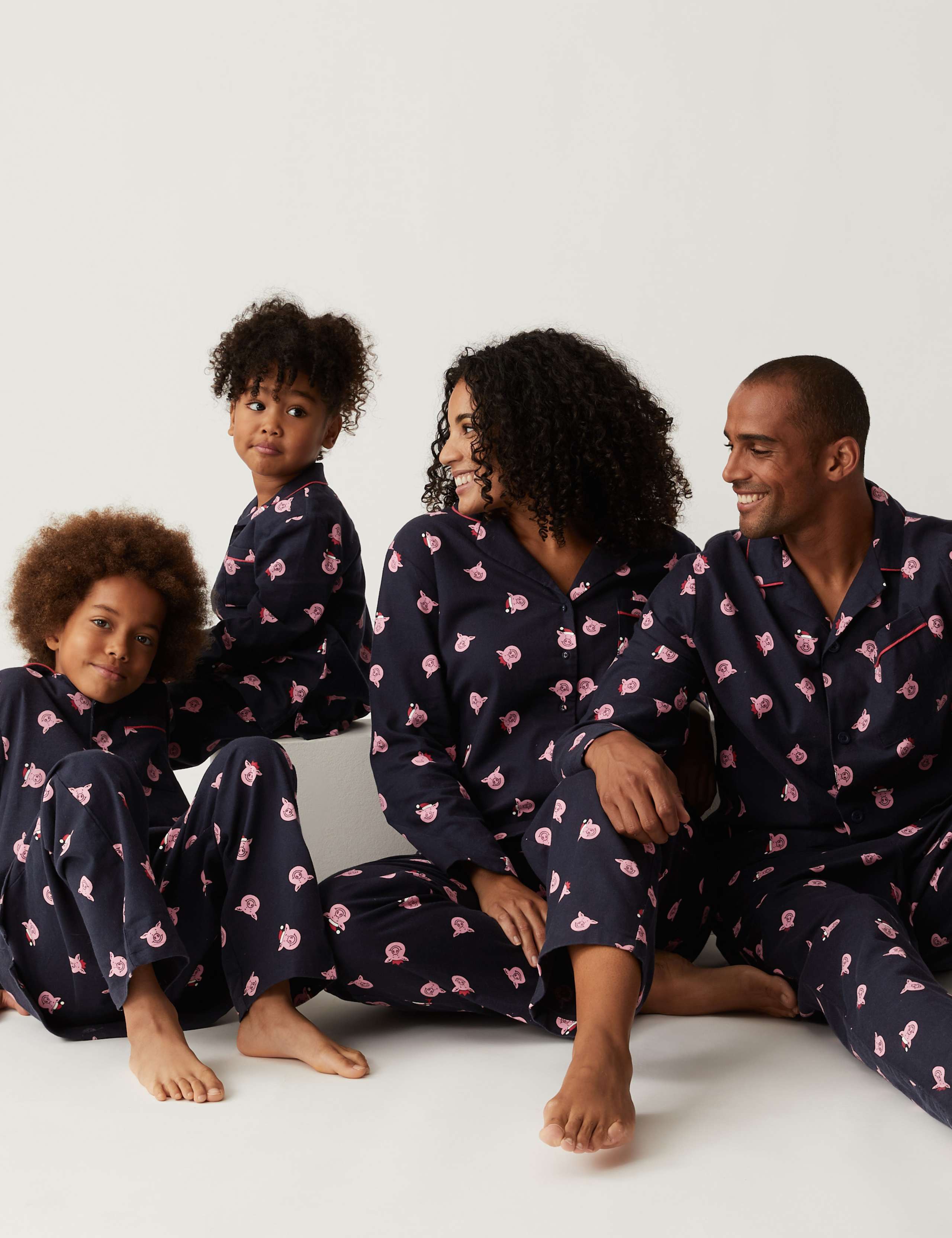 Percy Pig Family Christmas Pyjamas 2 of 2