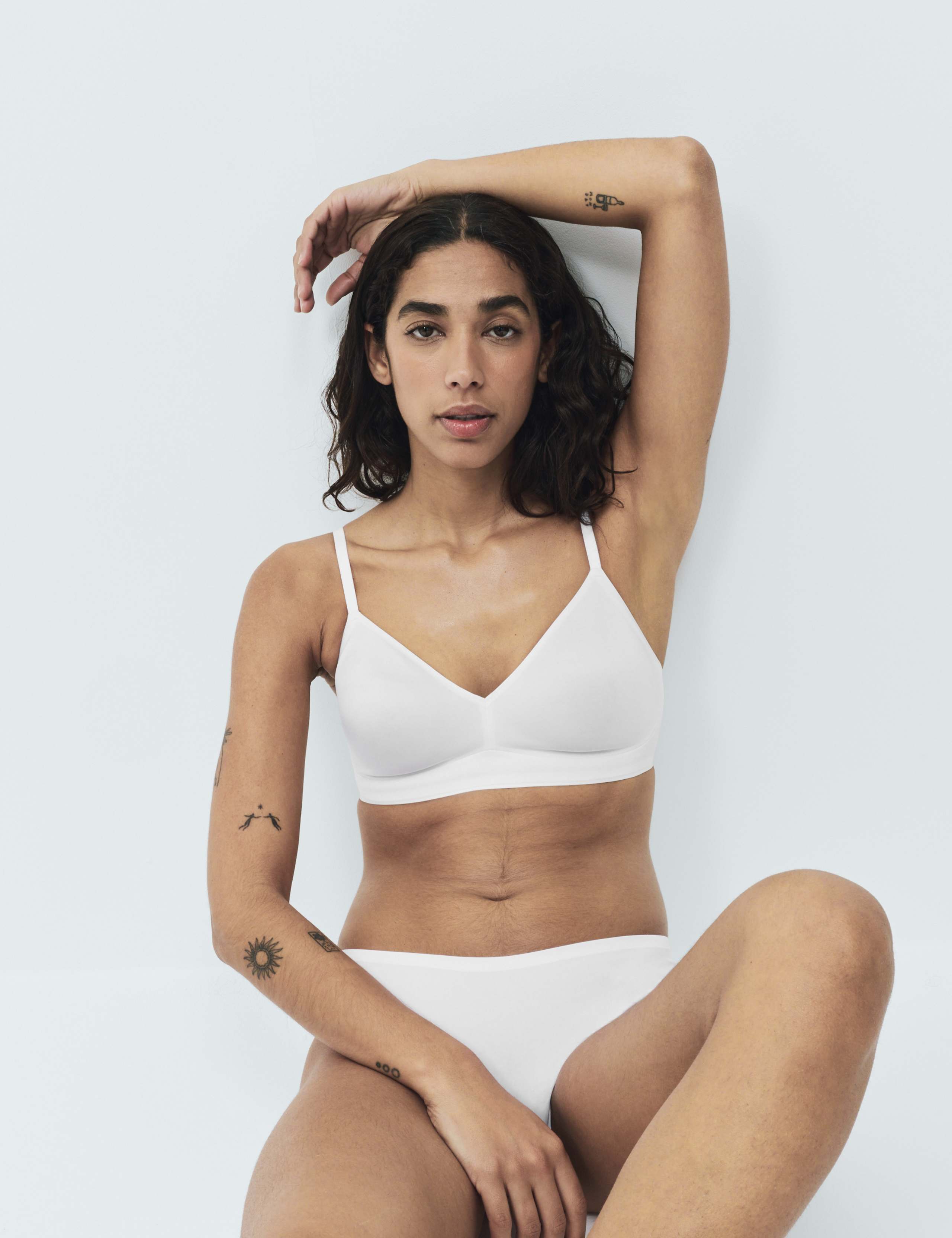 Body Invisibles™ Non Wired Full Cup Bra Set A-E