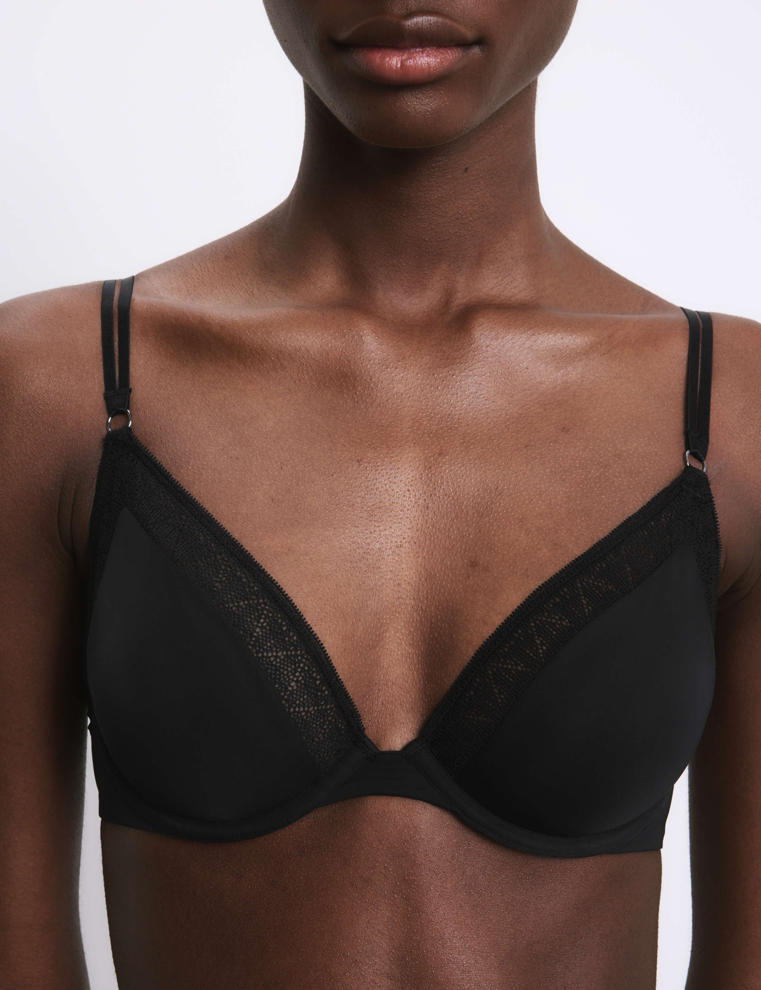 Boston Microfibre Lace Trim Wired Plunge Bra Set 2 of 6