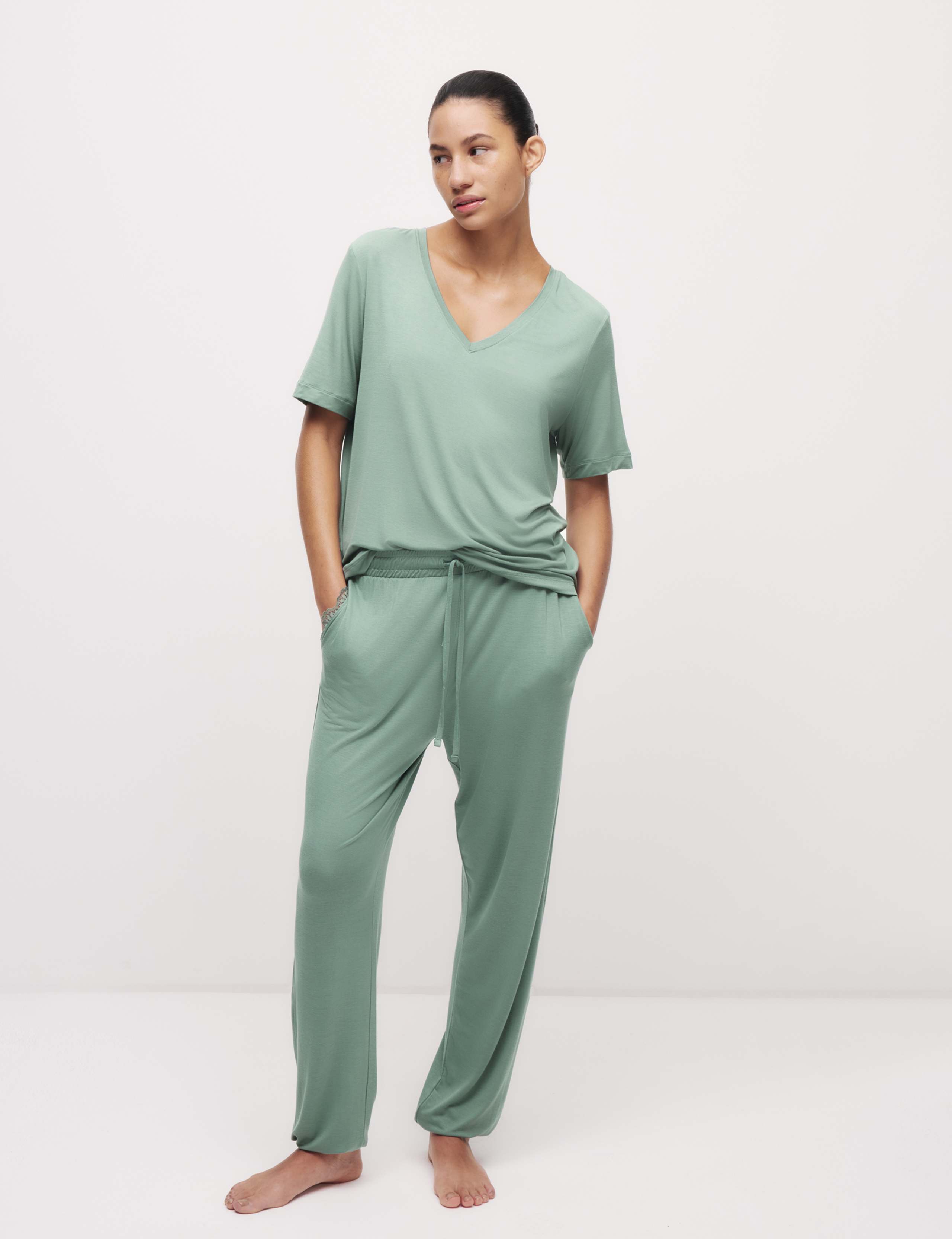 Lace Detail Pyjama Top Set 5 of 6