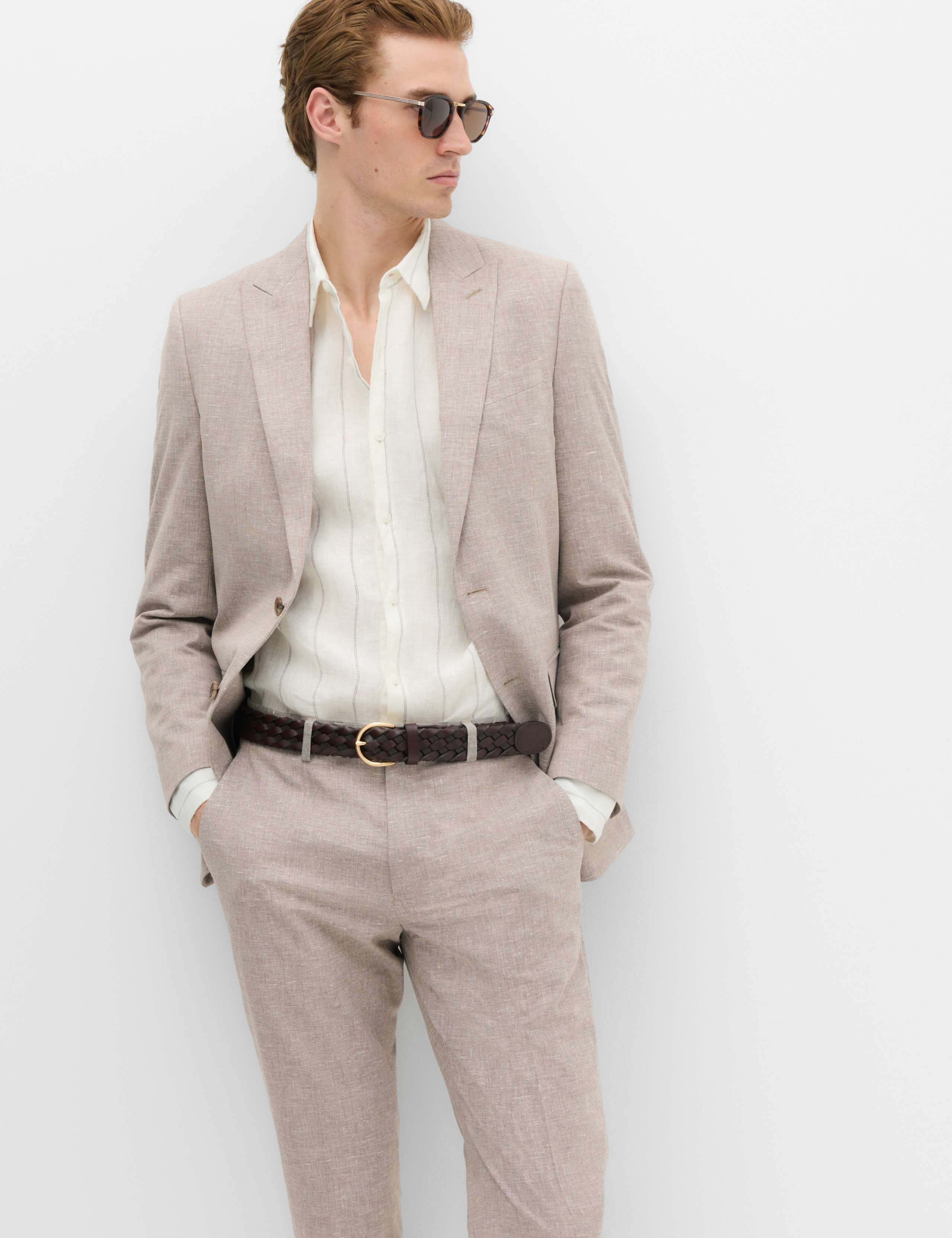 2 Piece Slim Fit Linen Blend Stretch Suit