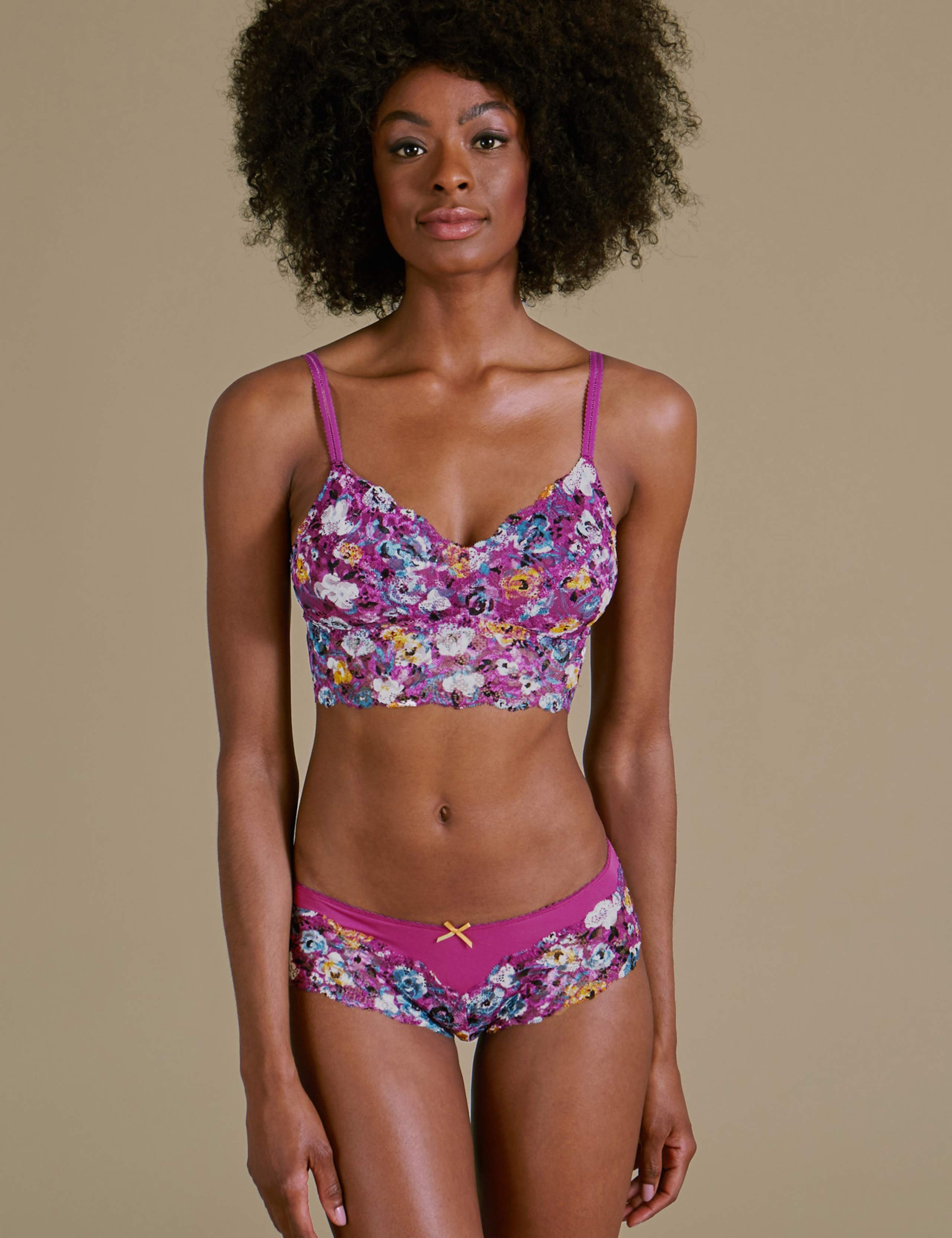 Floral Print Set with Non-Padded Bralet 3 of 6