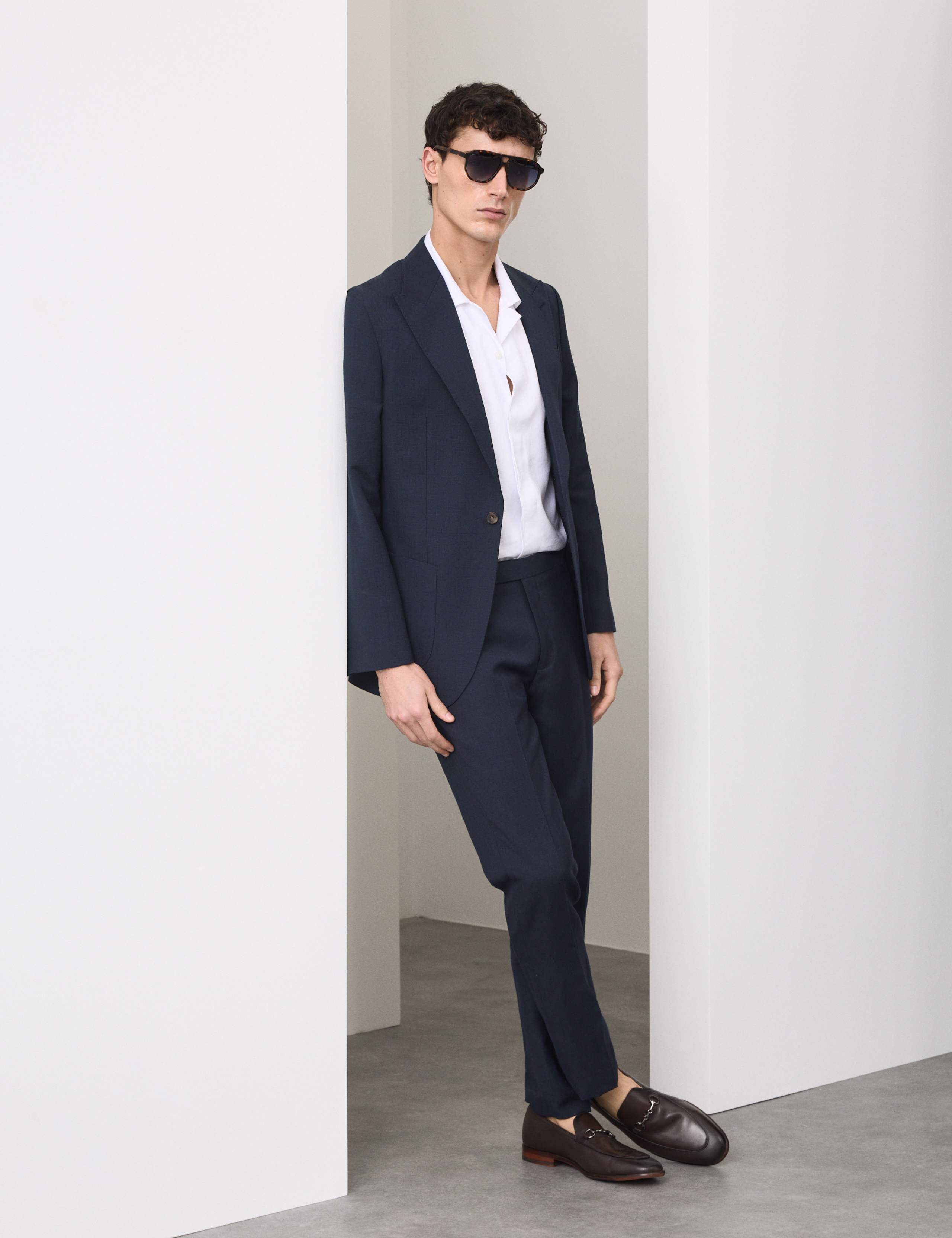 2 Piece Tailored Fit Wool Blend Textured Suit 4 of 6