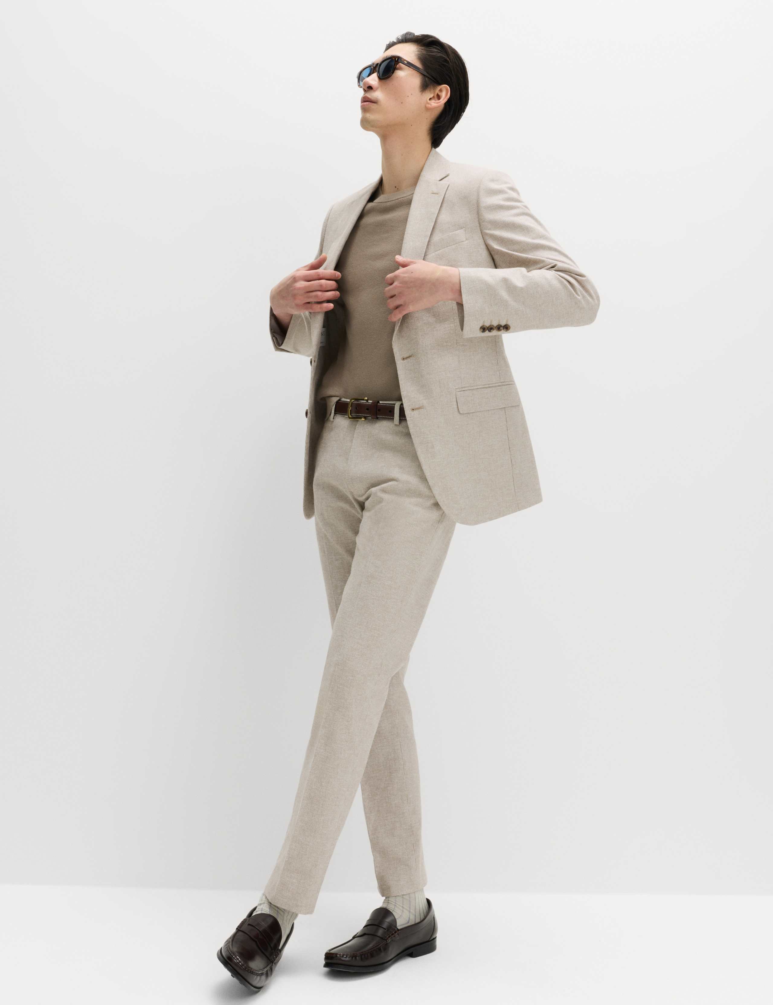 2 Piece Tailored Fit Cotton Linen Striped Suit 4 of 6
