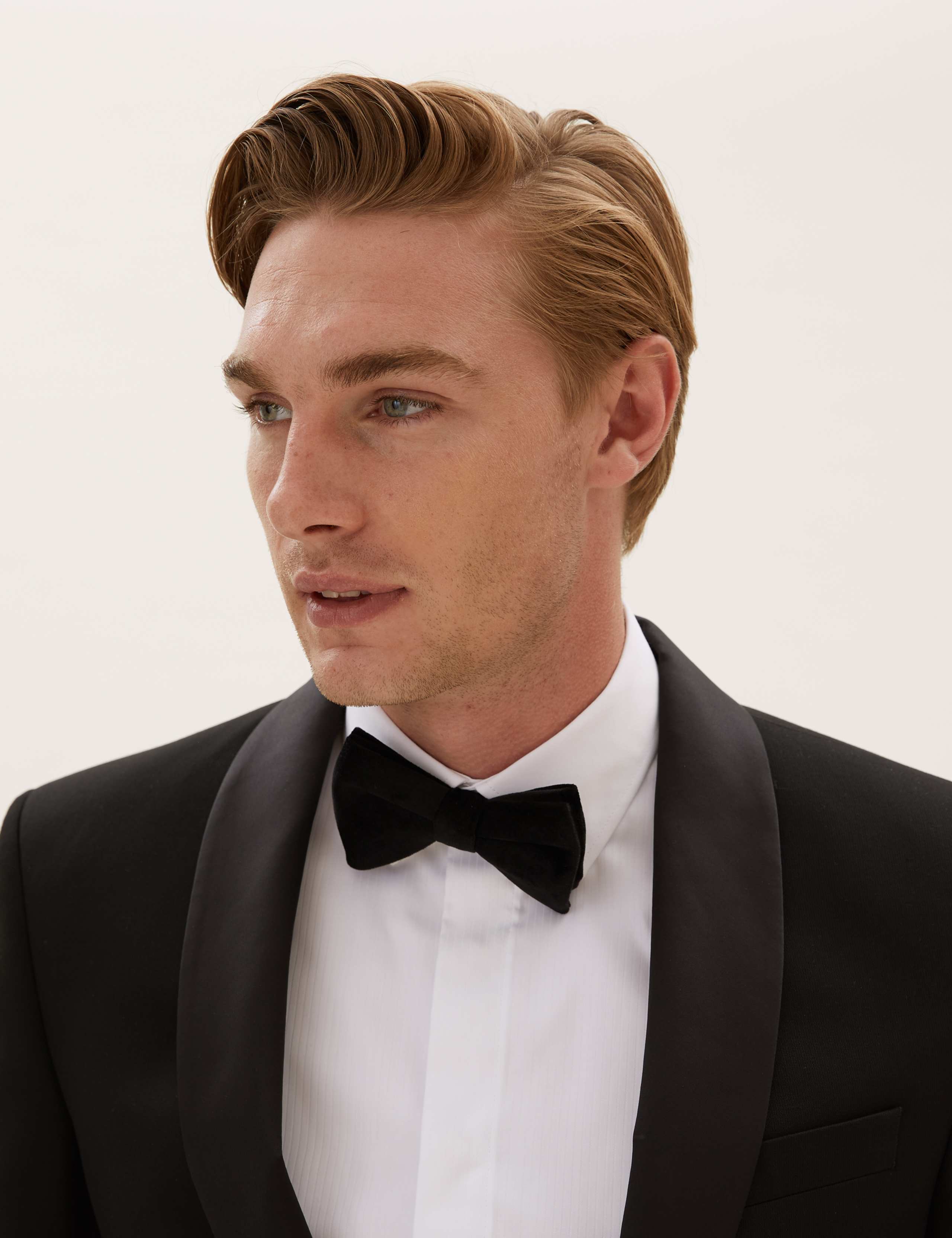 Regular Fit Tuxedo Suit 6 of 6