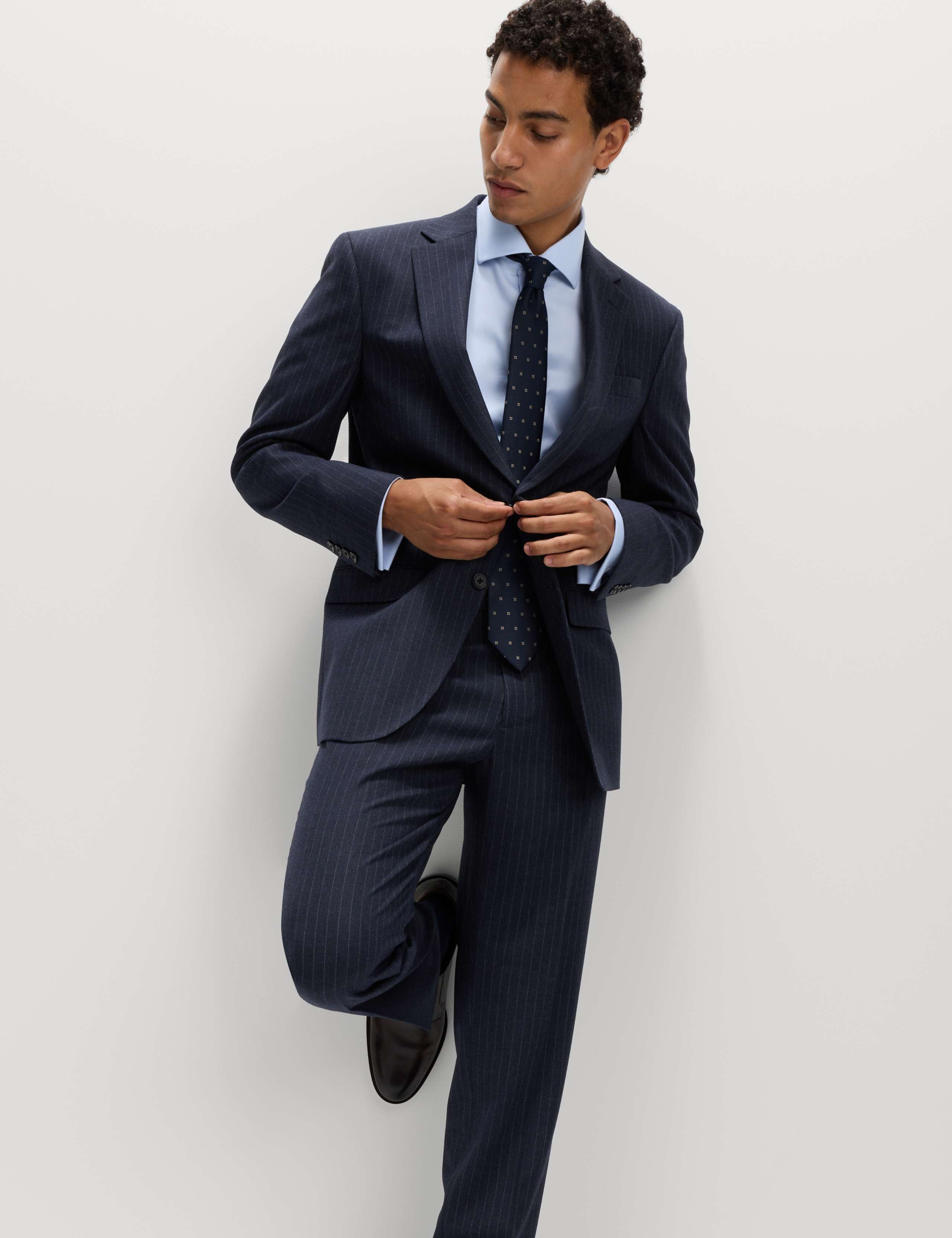 Regular Fit Pinstripe Stretch Suit