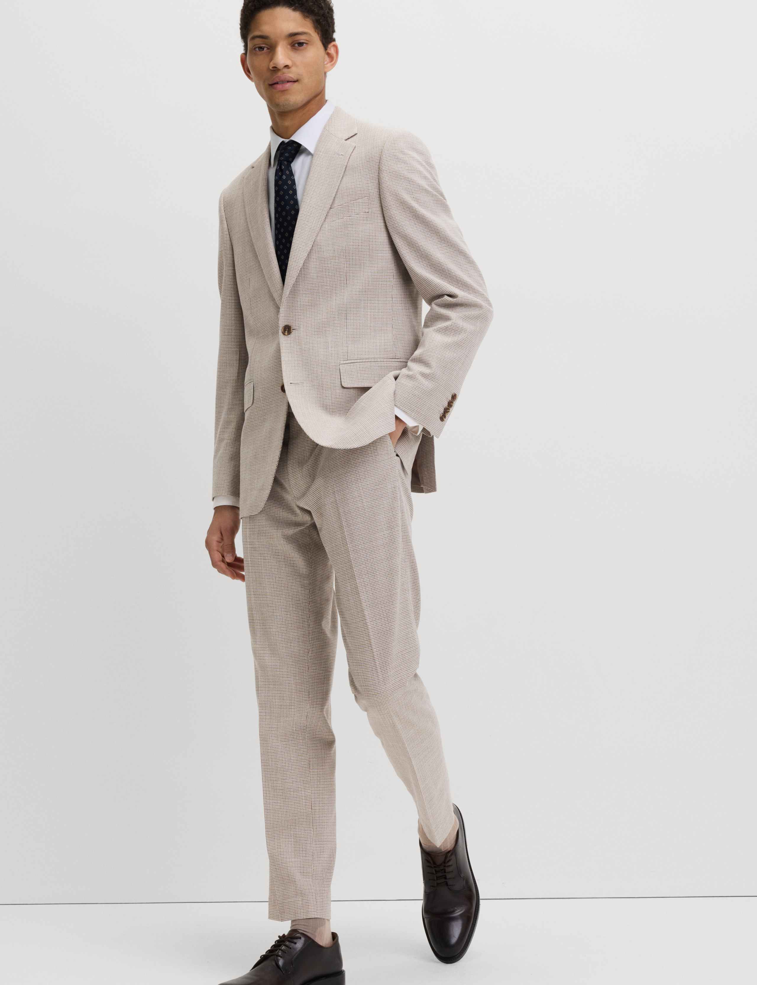 Tailored Fit Grid Check Suit 1 of 5