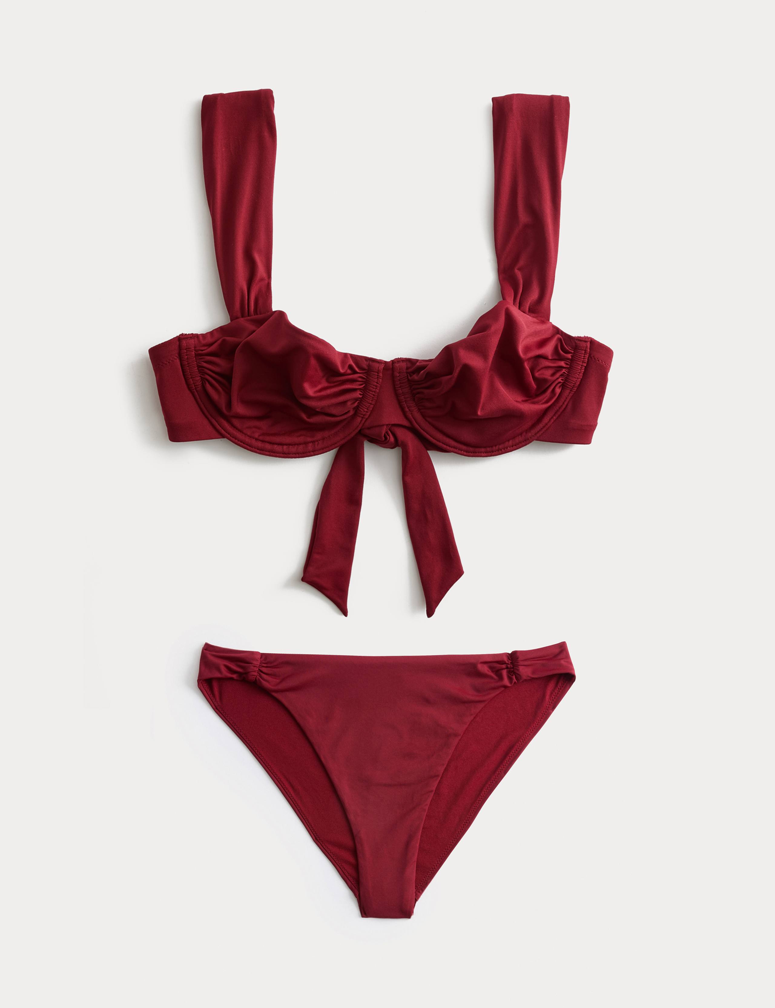 Underwired Bikini Set 1 of 5