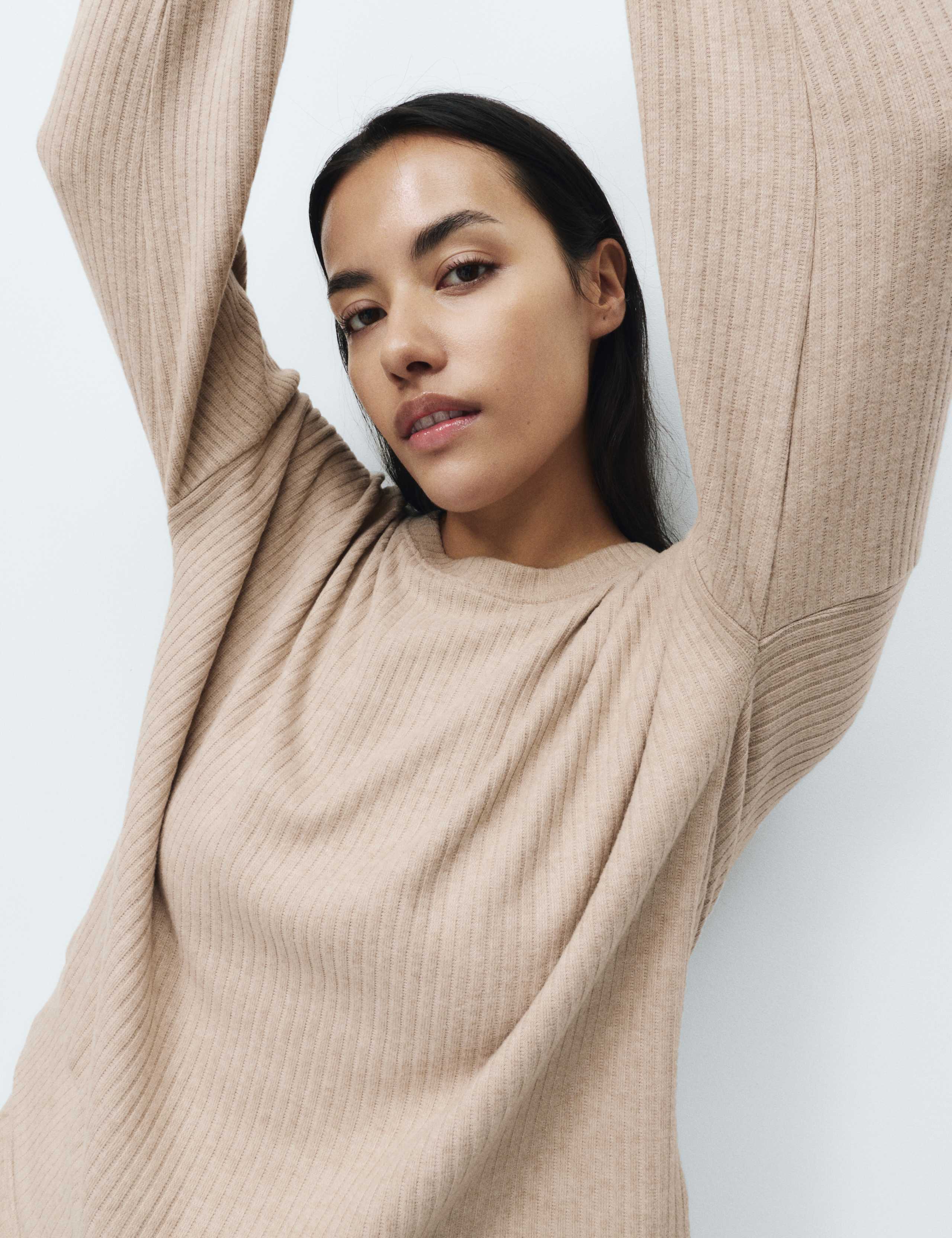 Ribbed Crew Neck Long Sleeve Pyjama Set 2 of 6