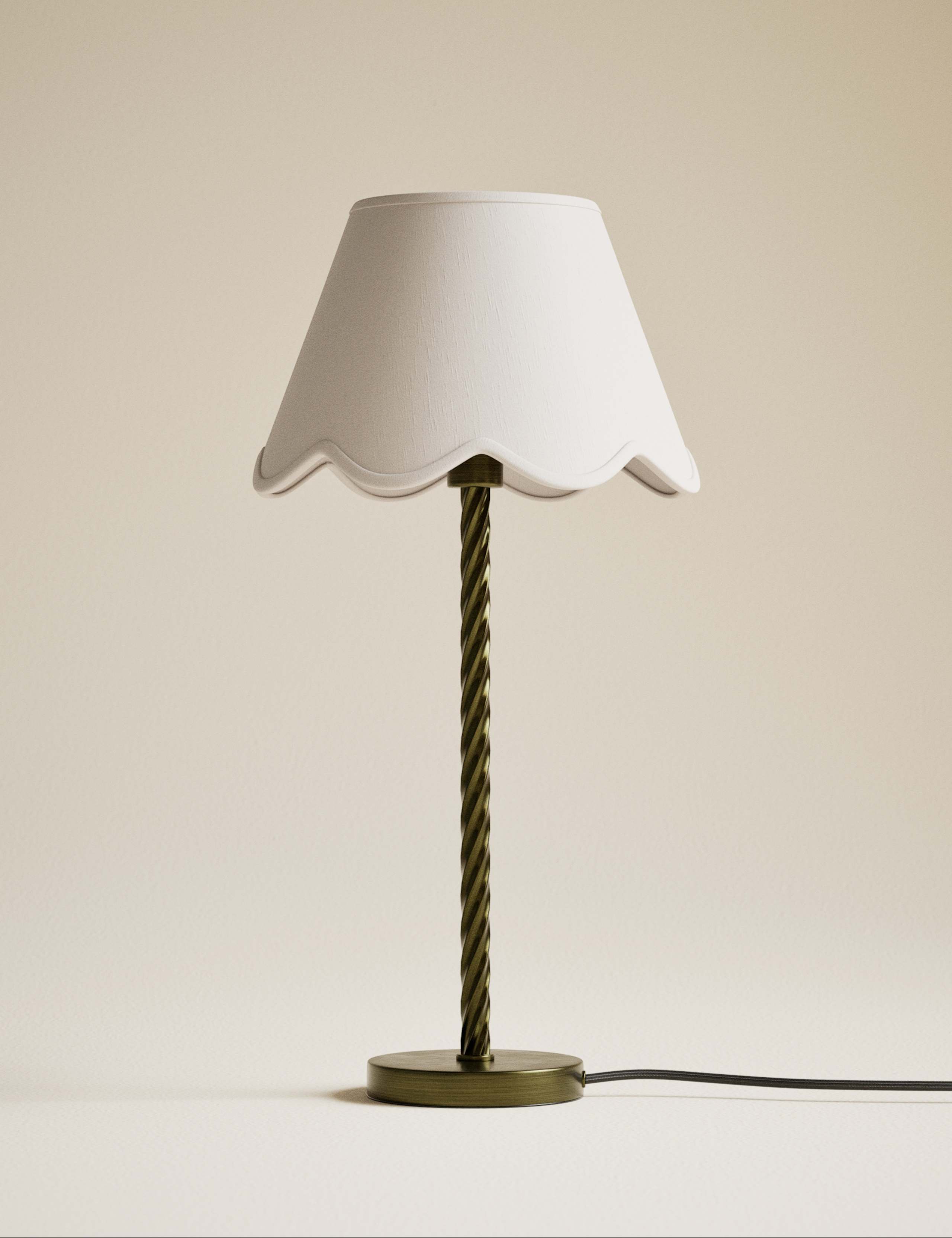 Scallop Trim Lamp Shade