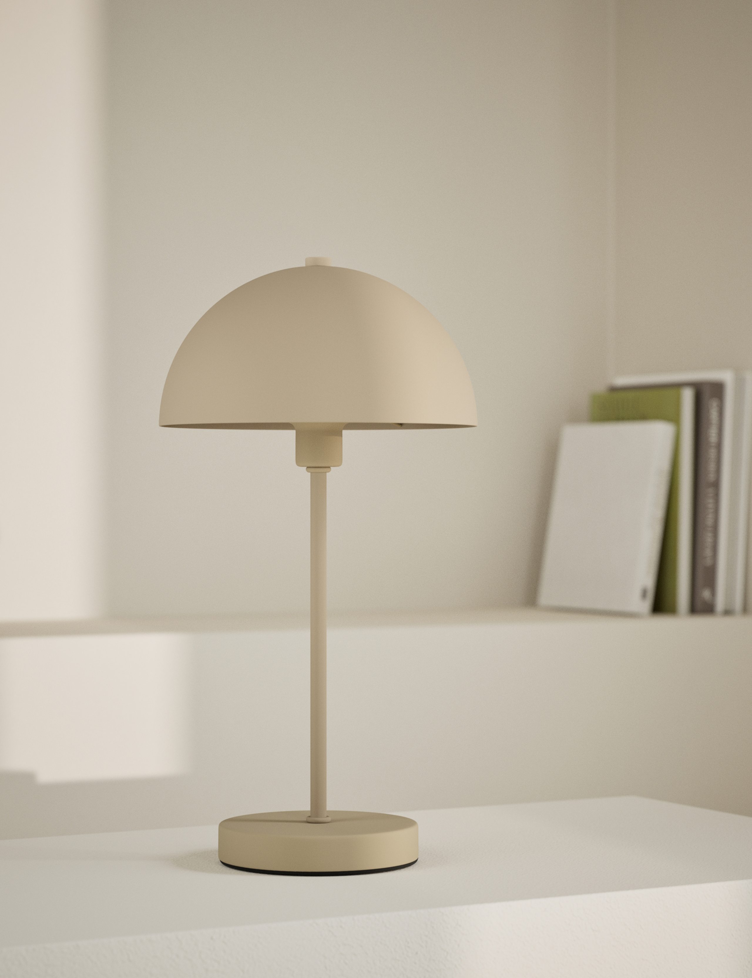 Metal Dome Table Lamp