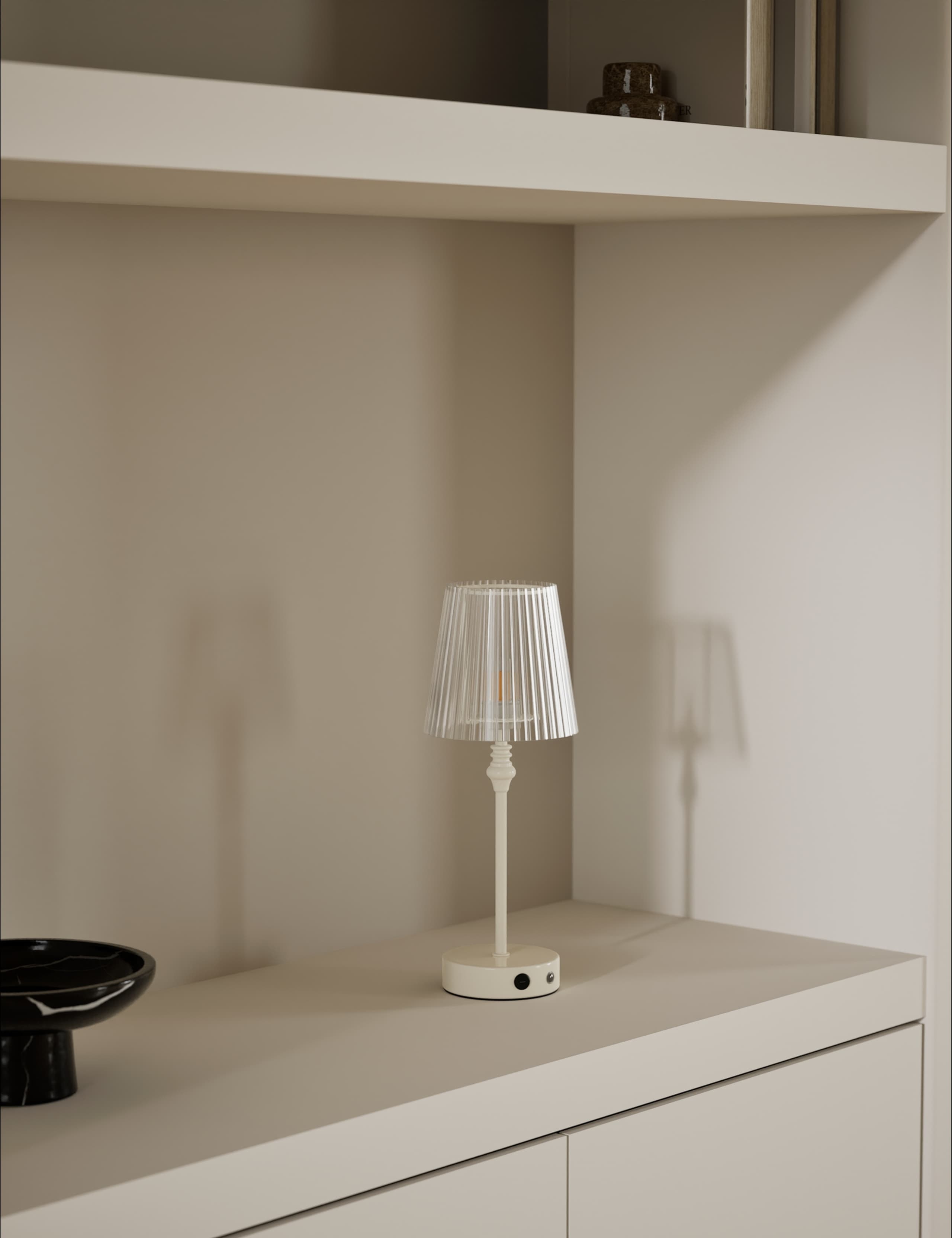 Metal Rechargeable Table Lamp