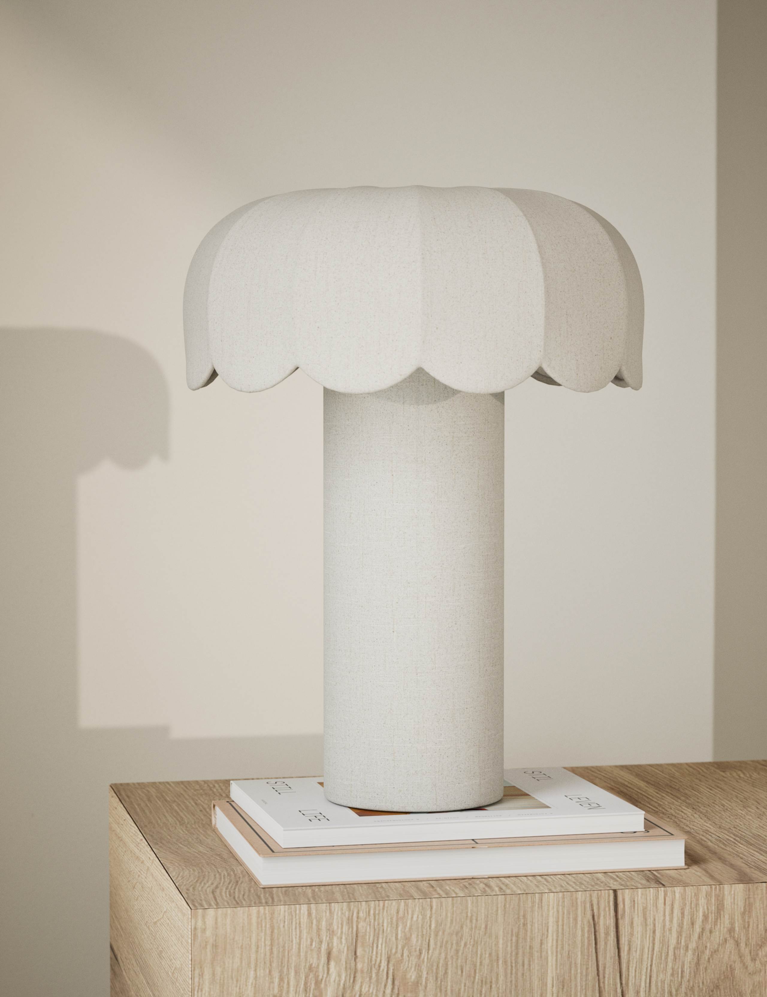 Skeletal Petal Dual Lit Table Lamp