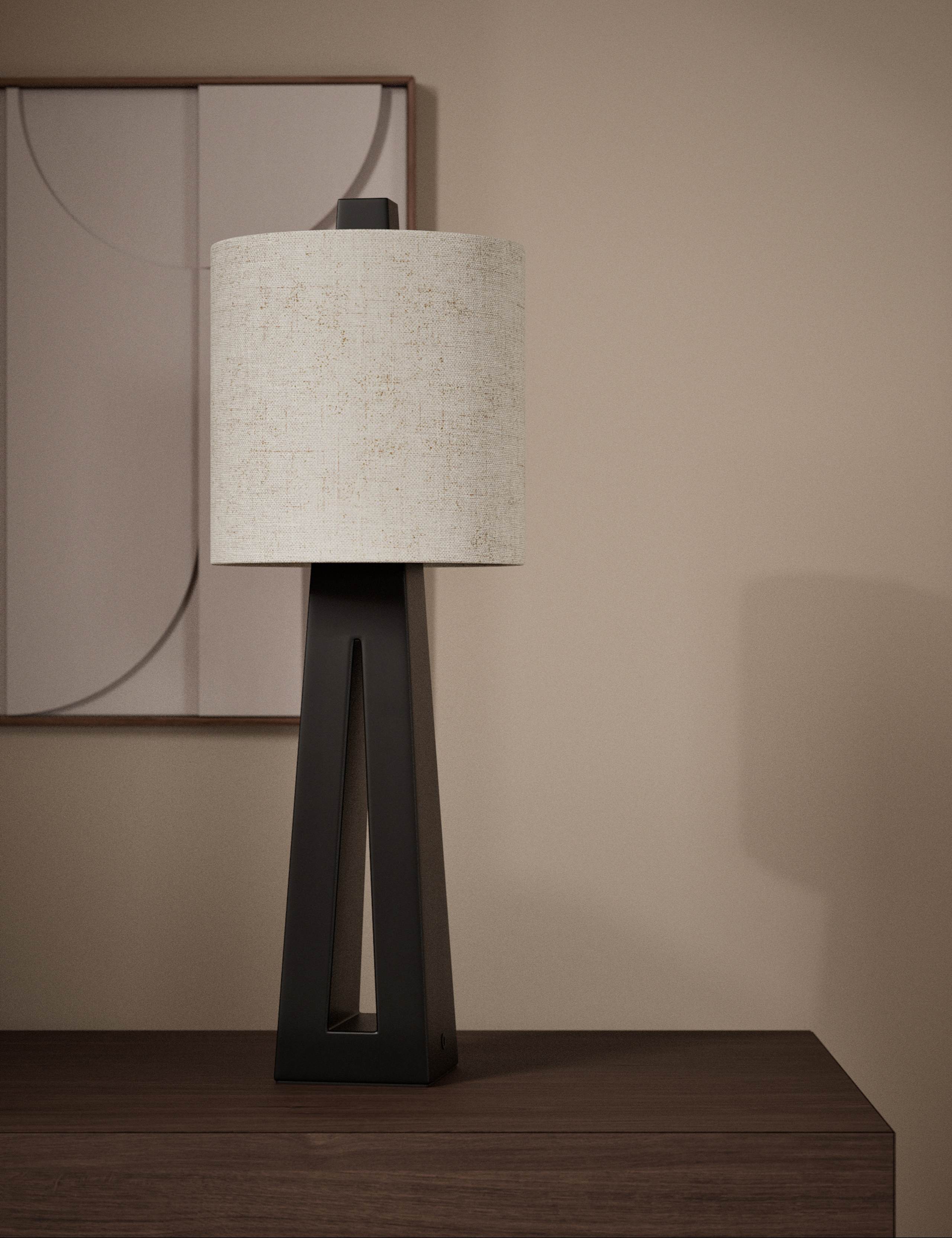 Black Wooden Table Lamp