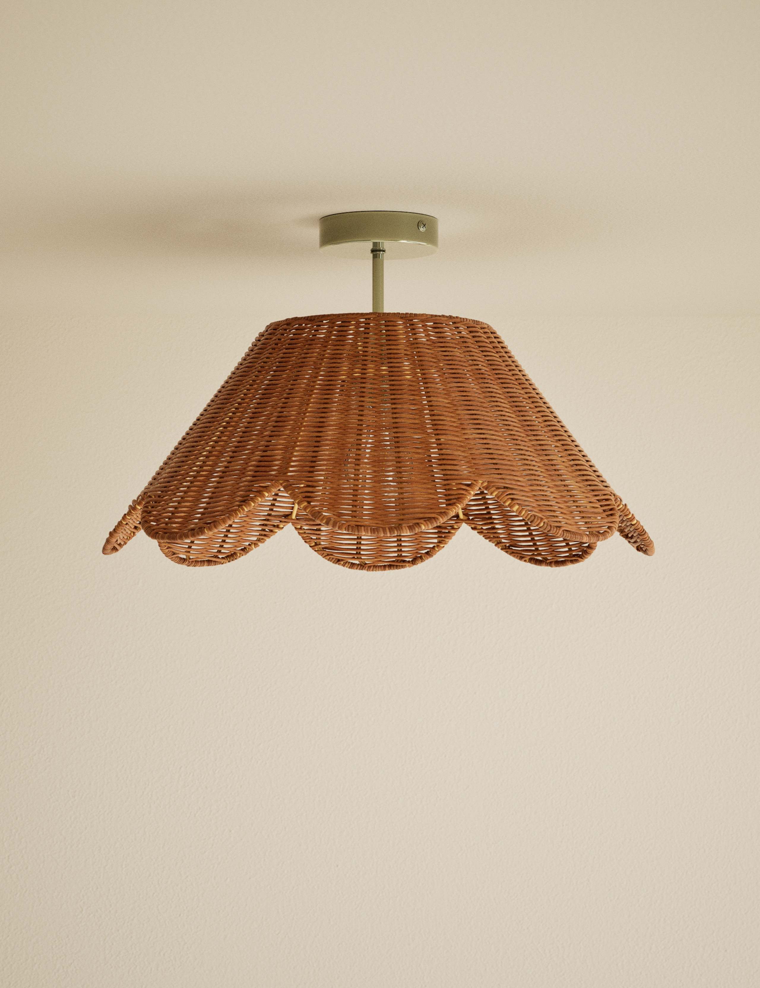 Rattan Scallop Flush Ceiling Light