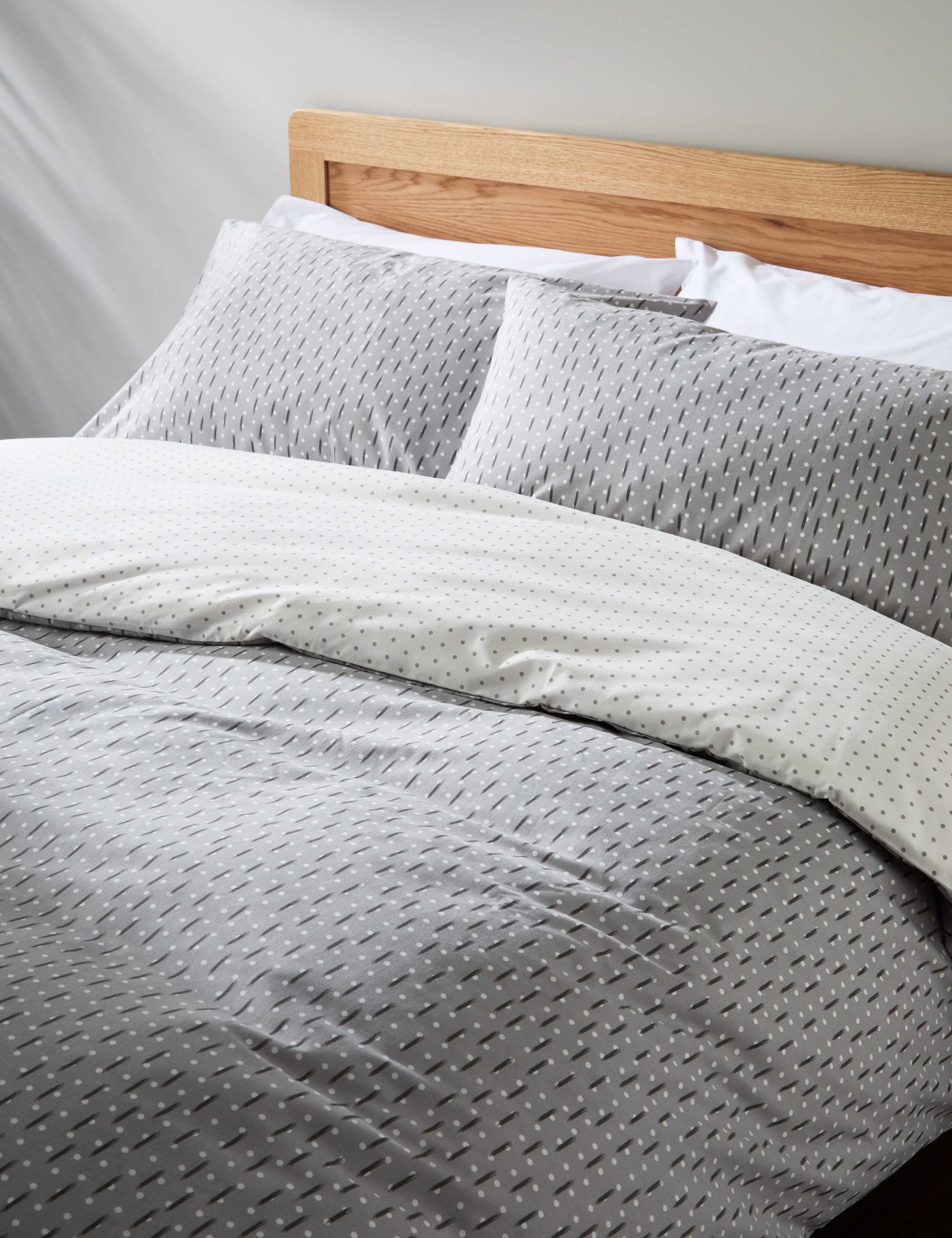 Cotton Mix Spotty Bedding Set