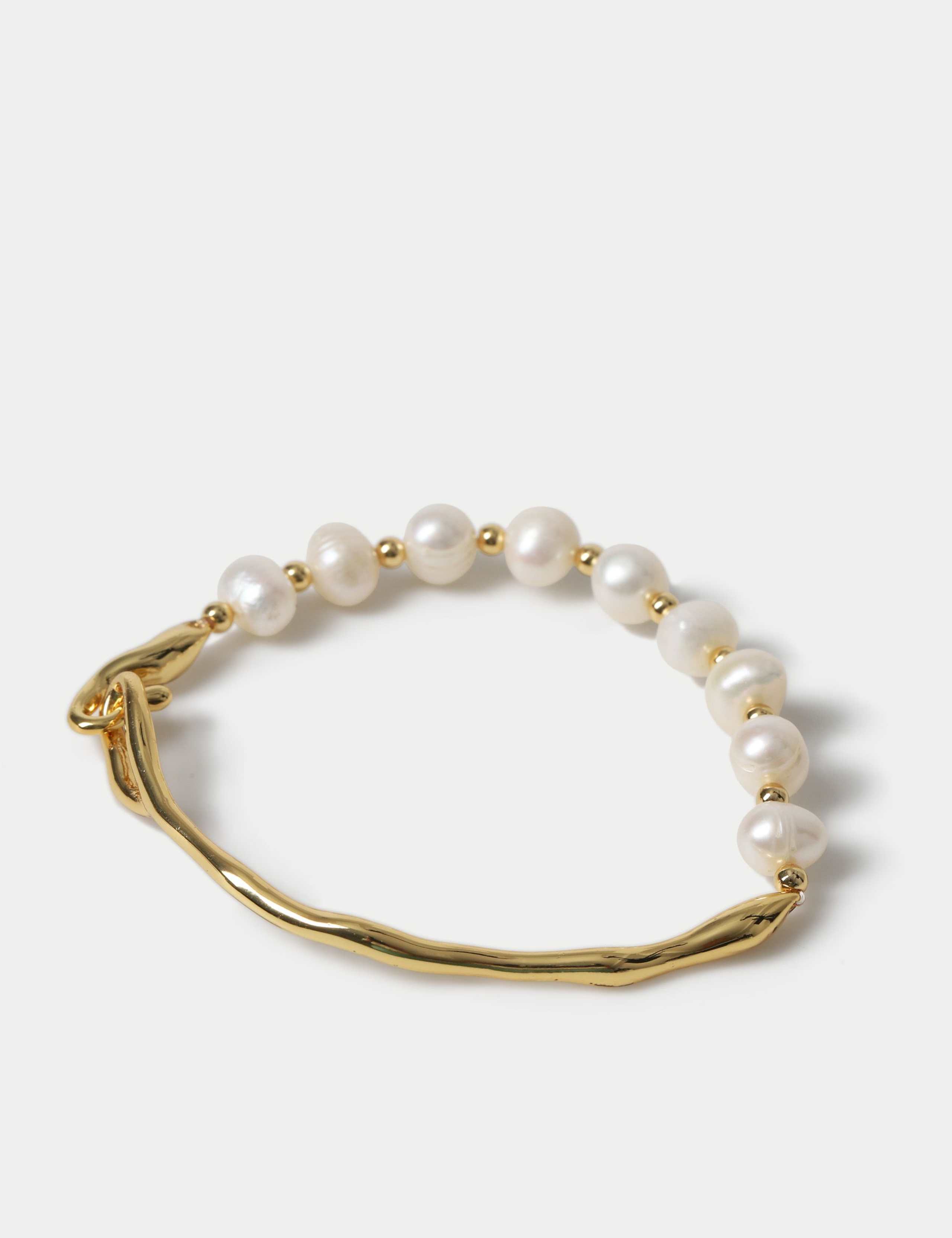18k Gold Plated Pearl Bracelet