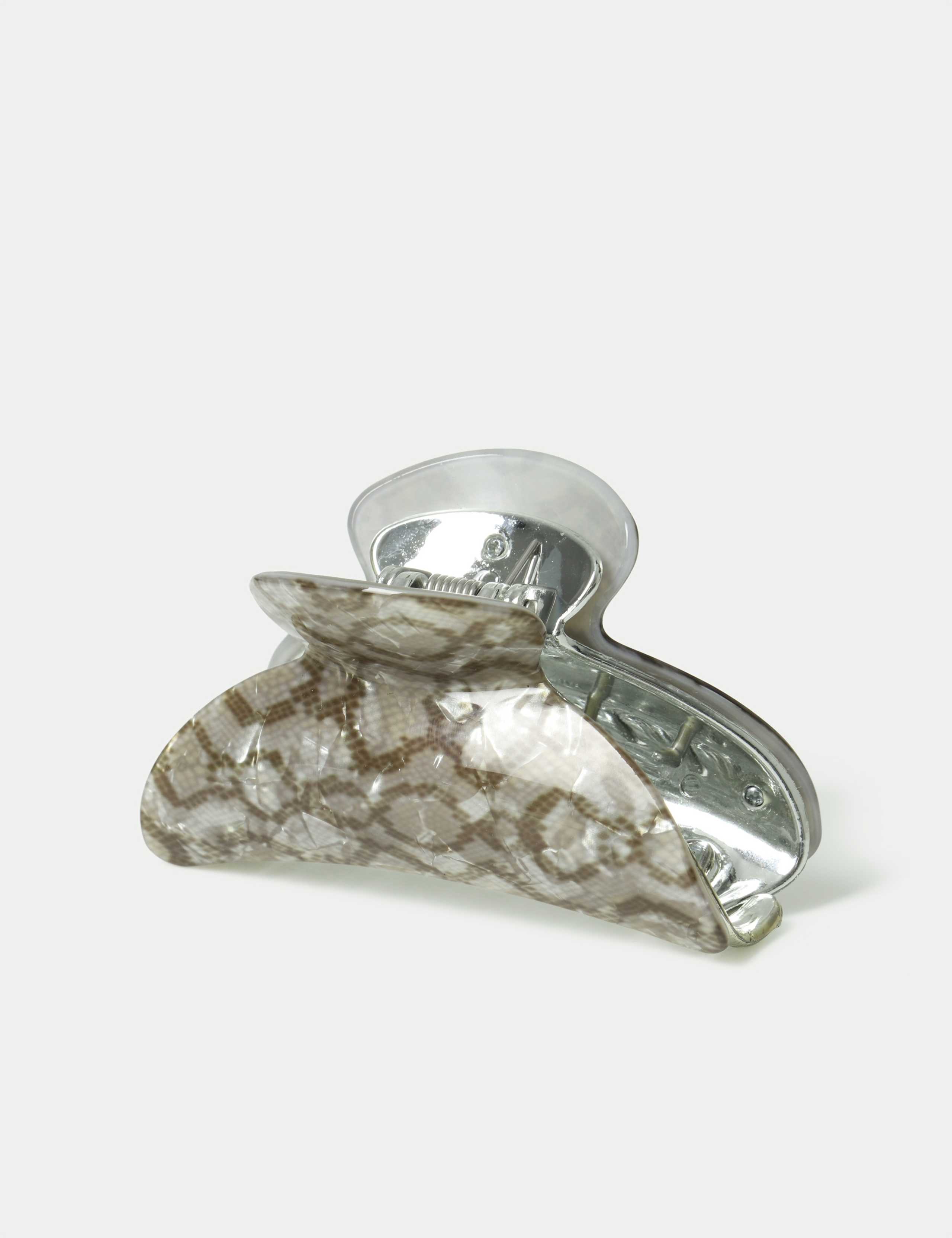 Animal Print Claw