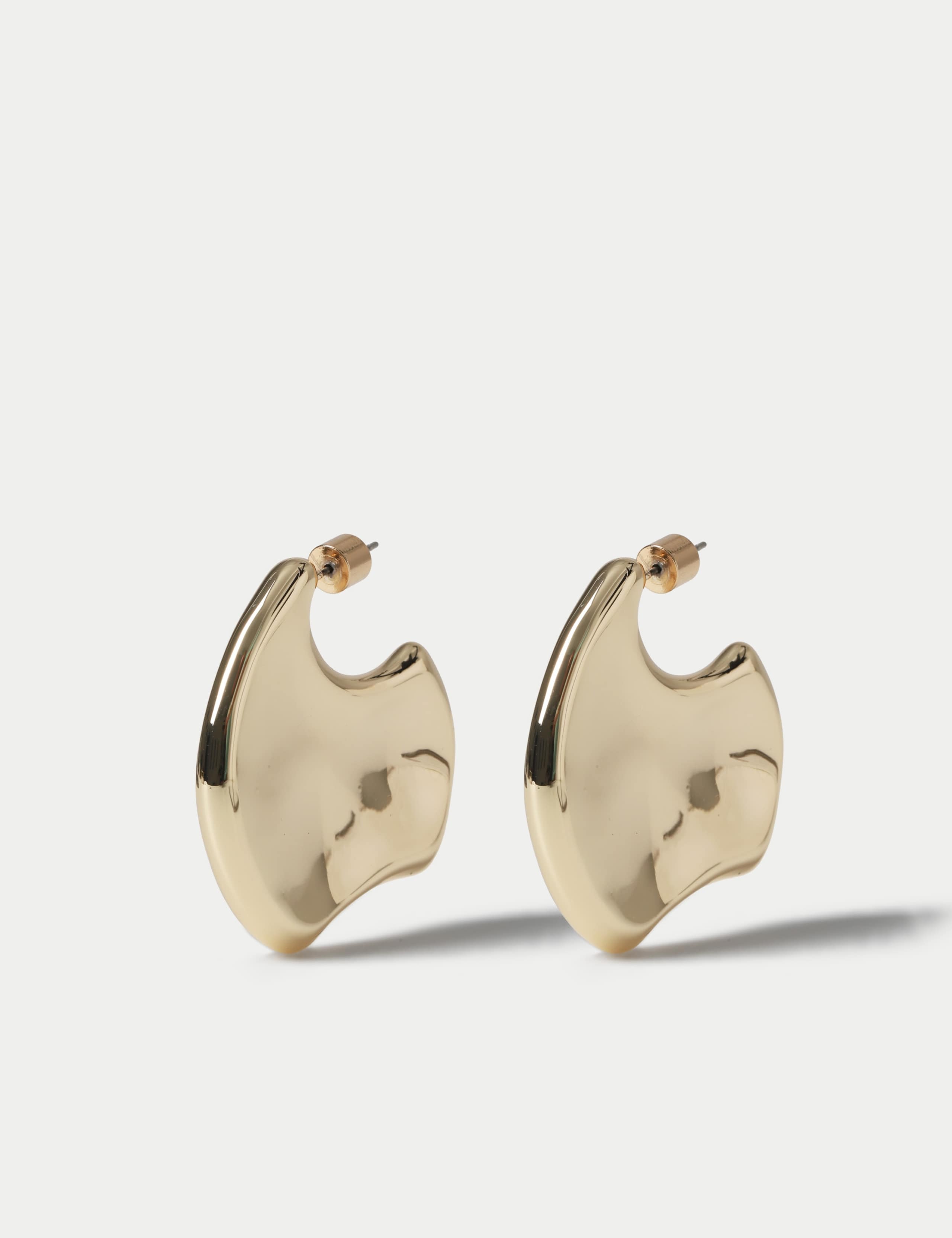 WW Irregular Hoop Earring