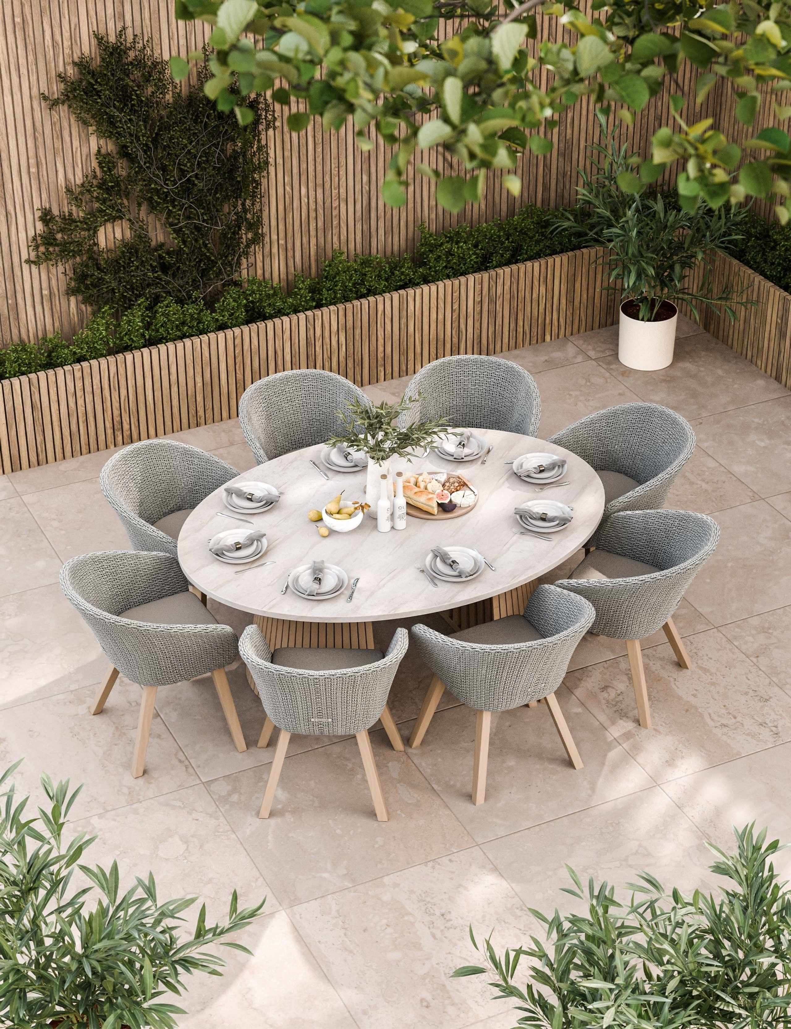 Saturn Ellipse 8 Seater Dining Table With Sol Chairs