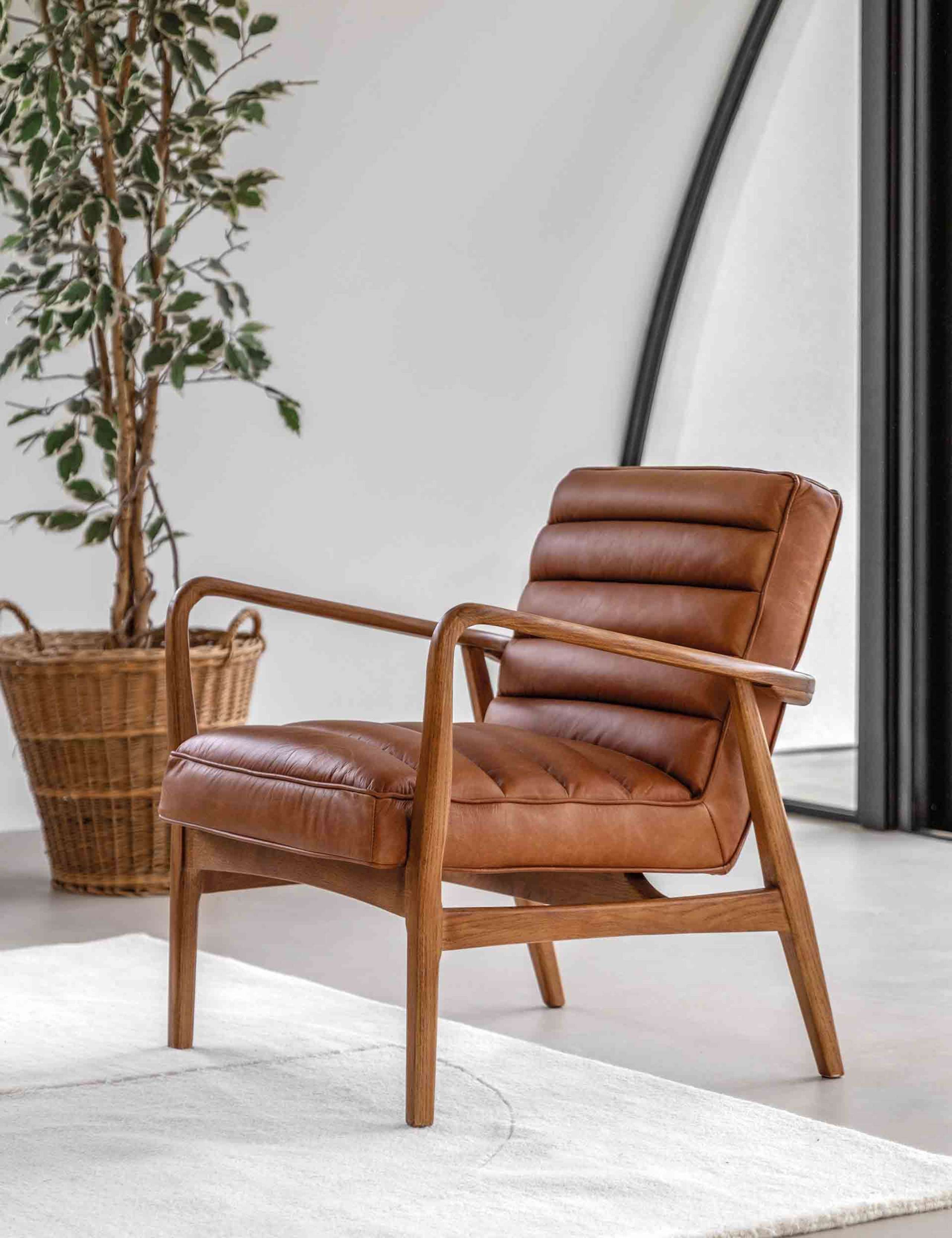 Datsun Armchair in Vintage Leather