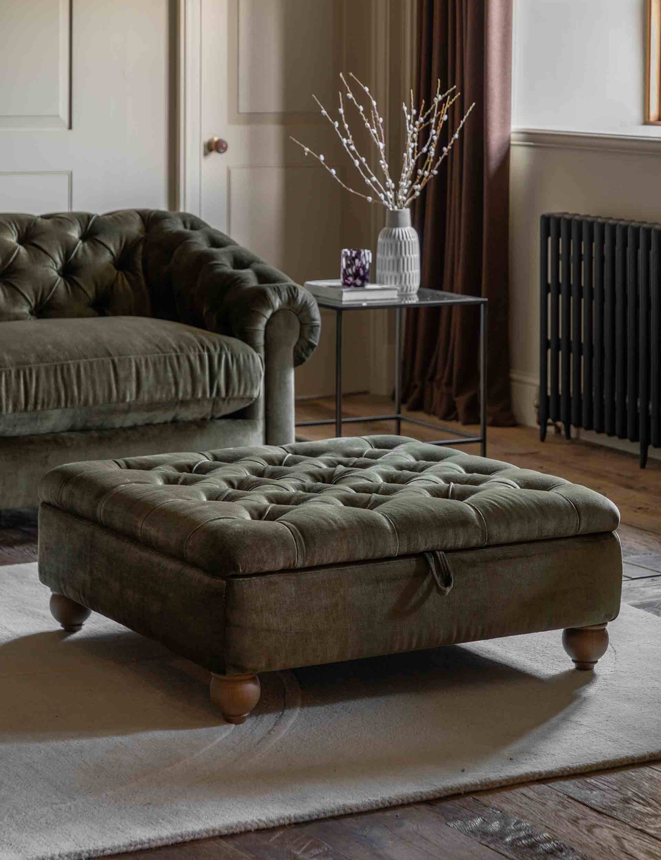 Chesterfield Footstool