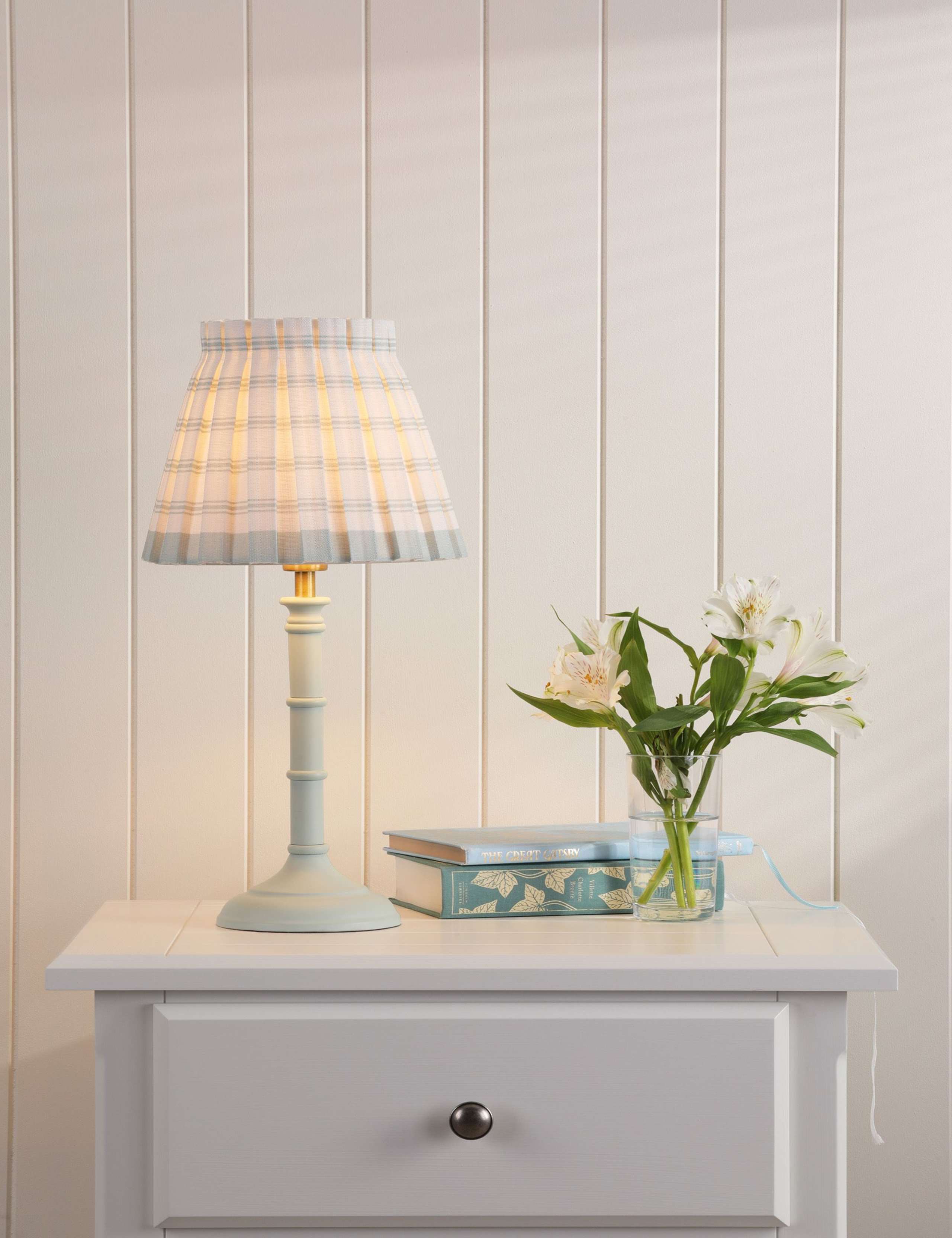 Farnworth Table Lamp